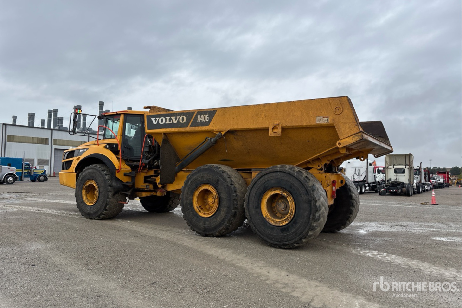 General Appearance with Picture, Left Rear Corner