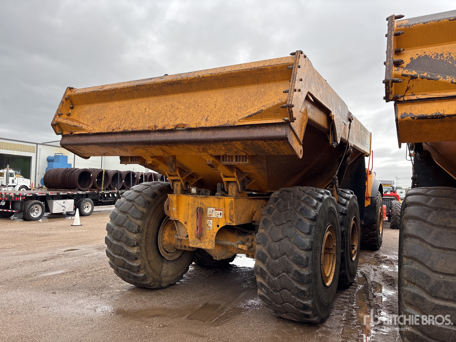 General Appearance with Imagen: esquina trasera derecha