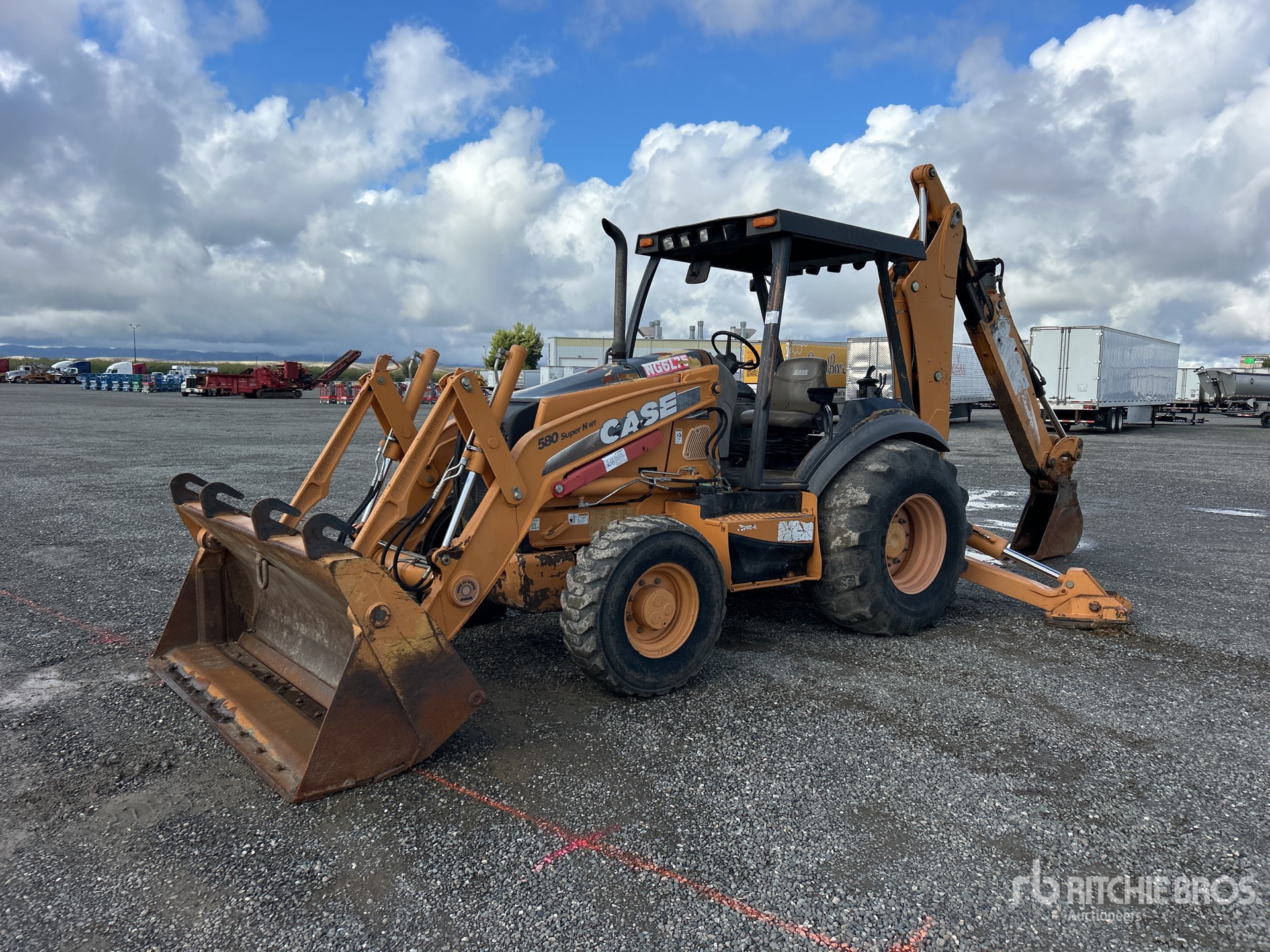 General Appearance with Bild, Ecke vorne links