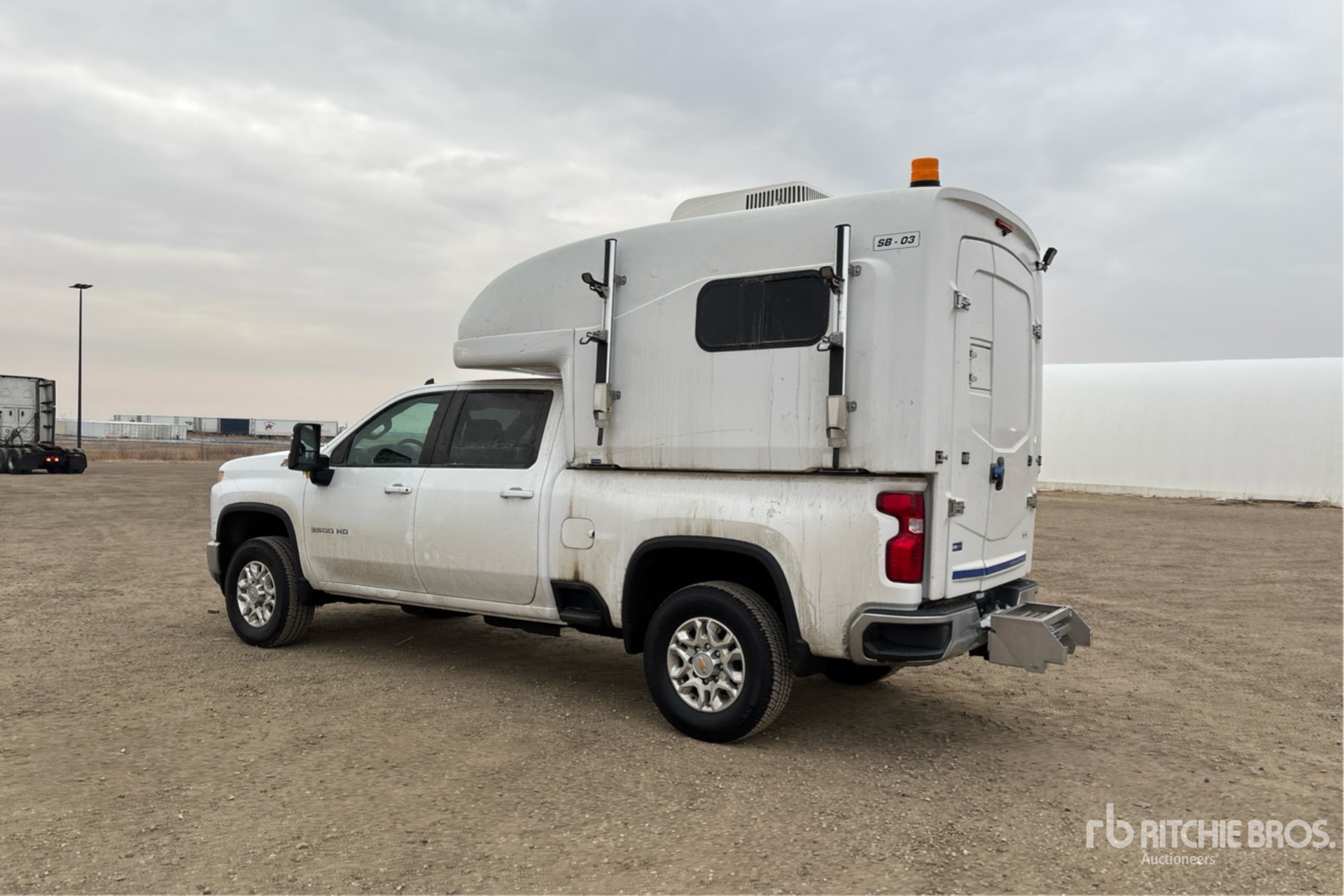 General Appearance with Picture, Left Rear Corner