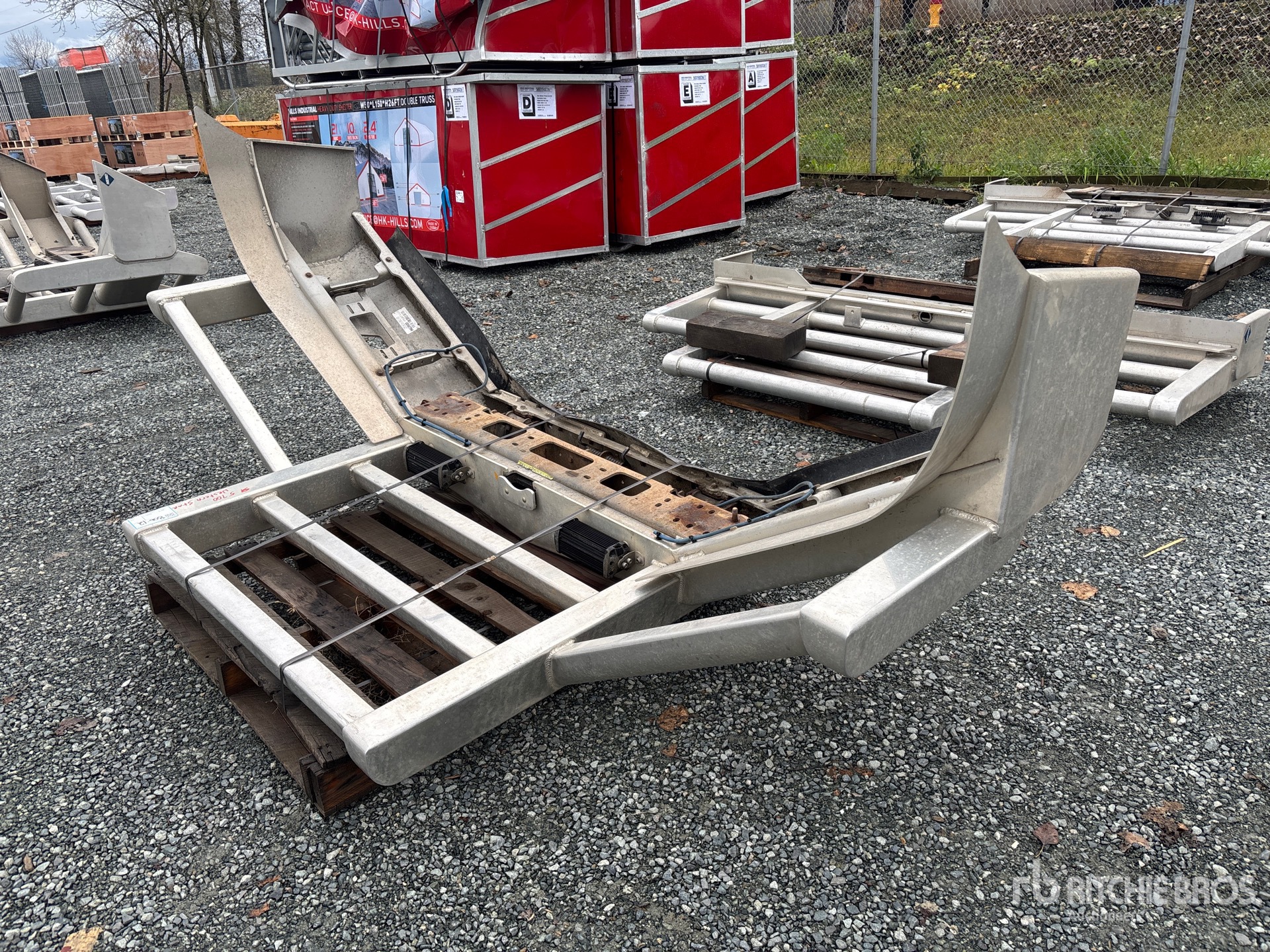 General Appearance with Foto, angolo anteriore sinistro