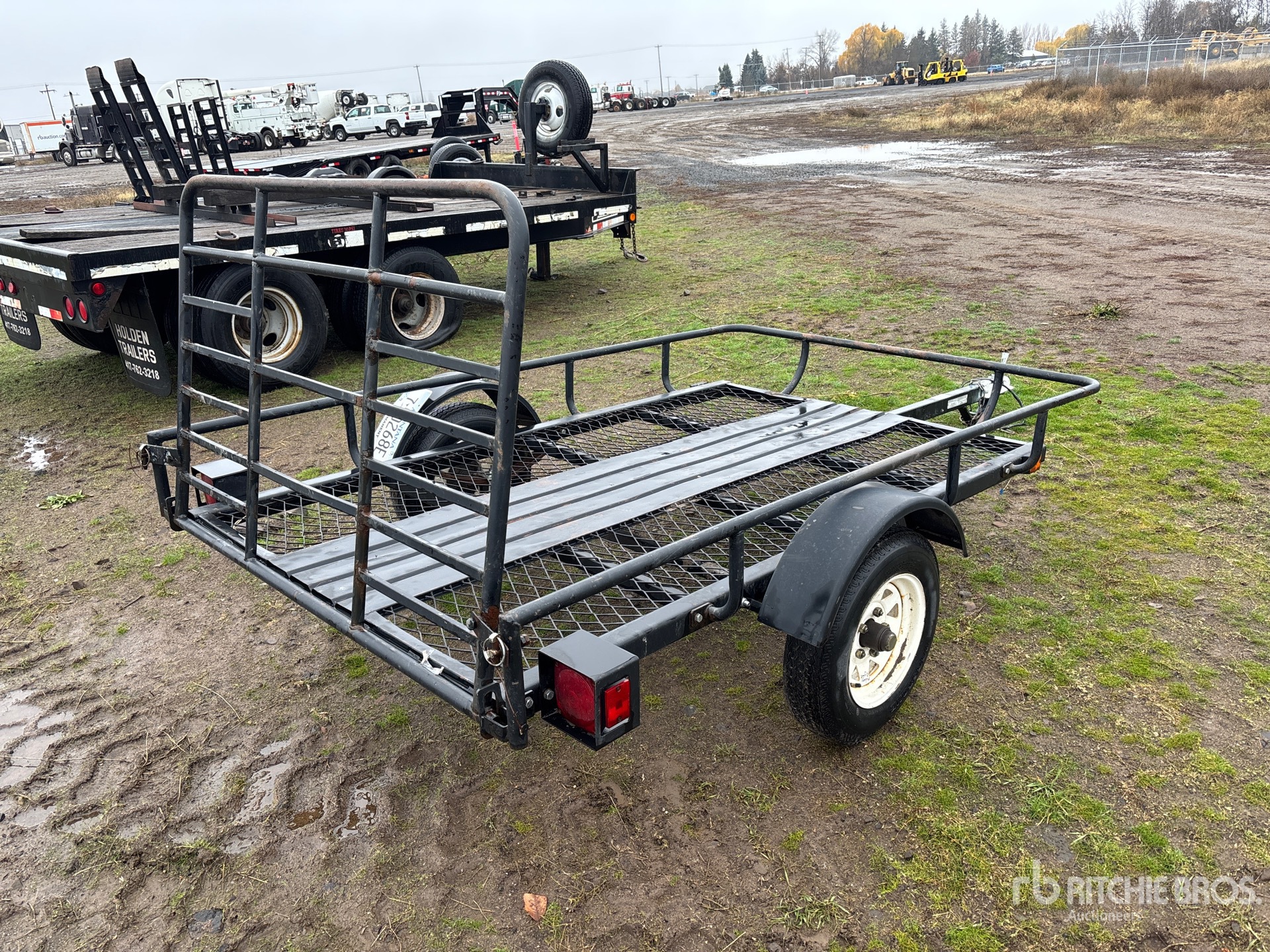 General Appearance with Picture, Right Rear Corner