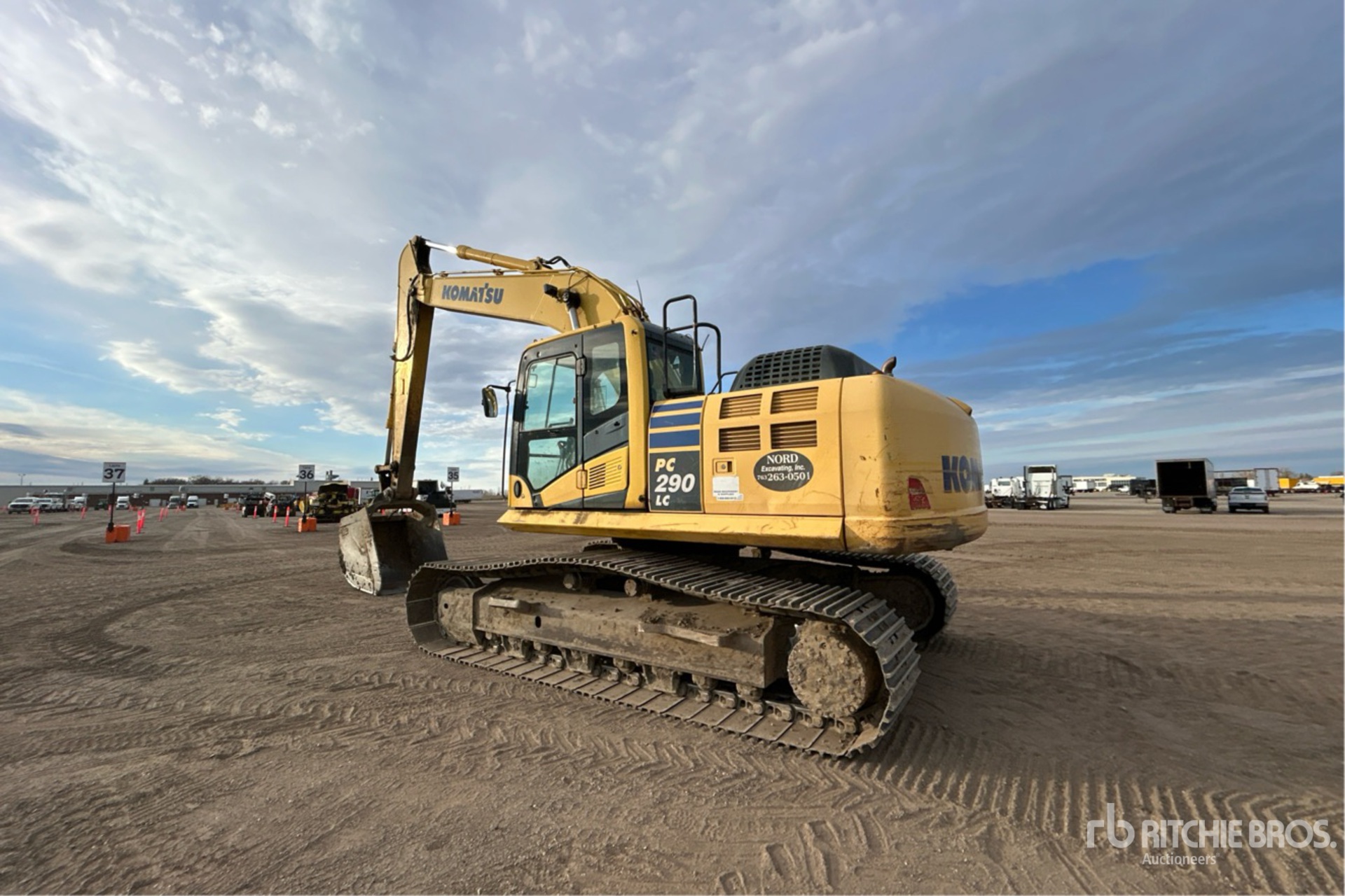 General Appearance with Imagen: esquina trasera izquierda