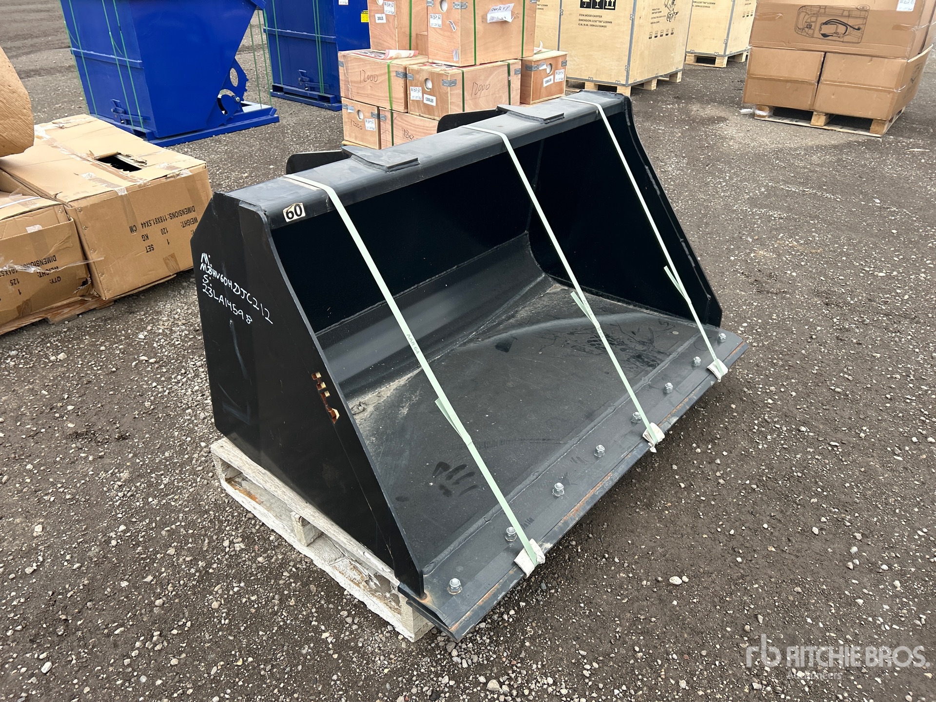 General Appearance with Bild, Ecke vorne rechts