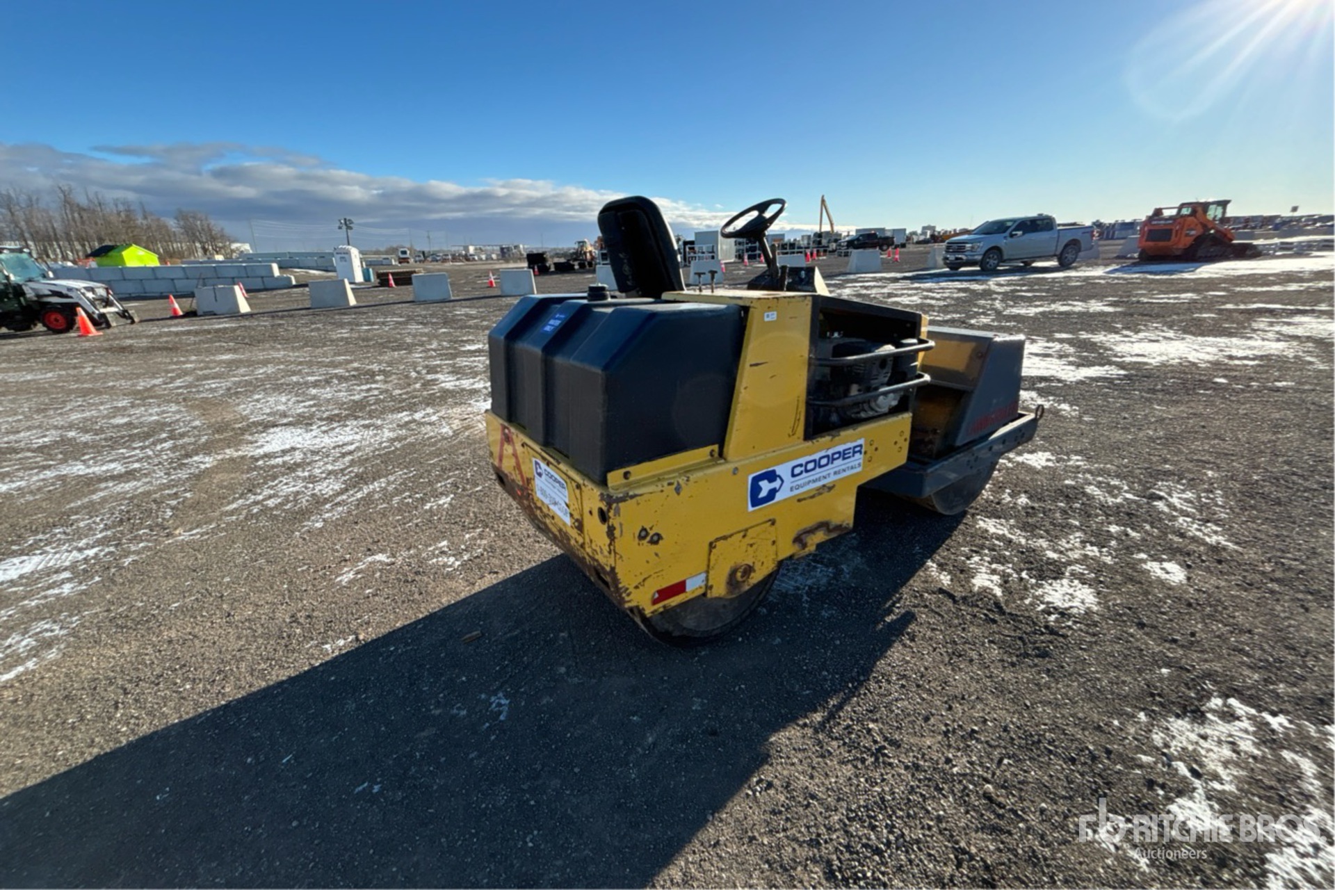 General Appearance with Imagen: esquina trasera derecha