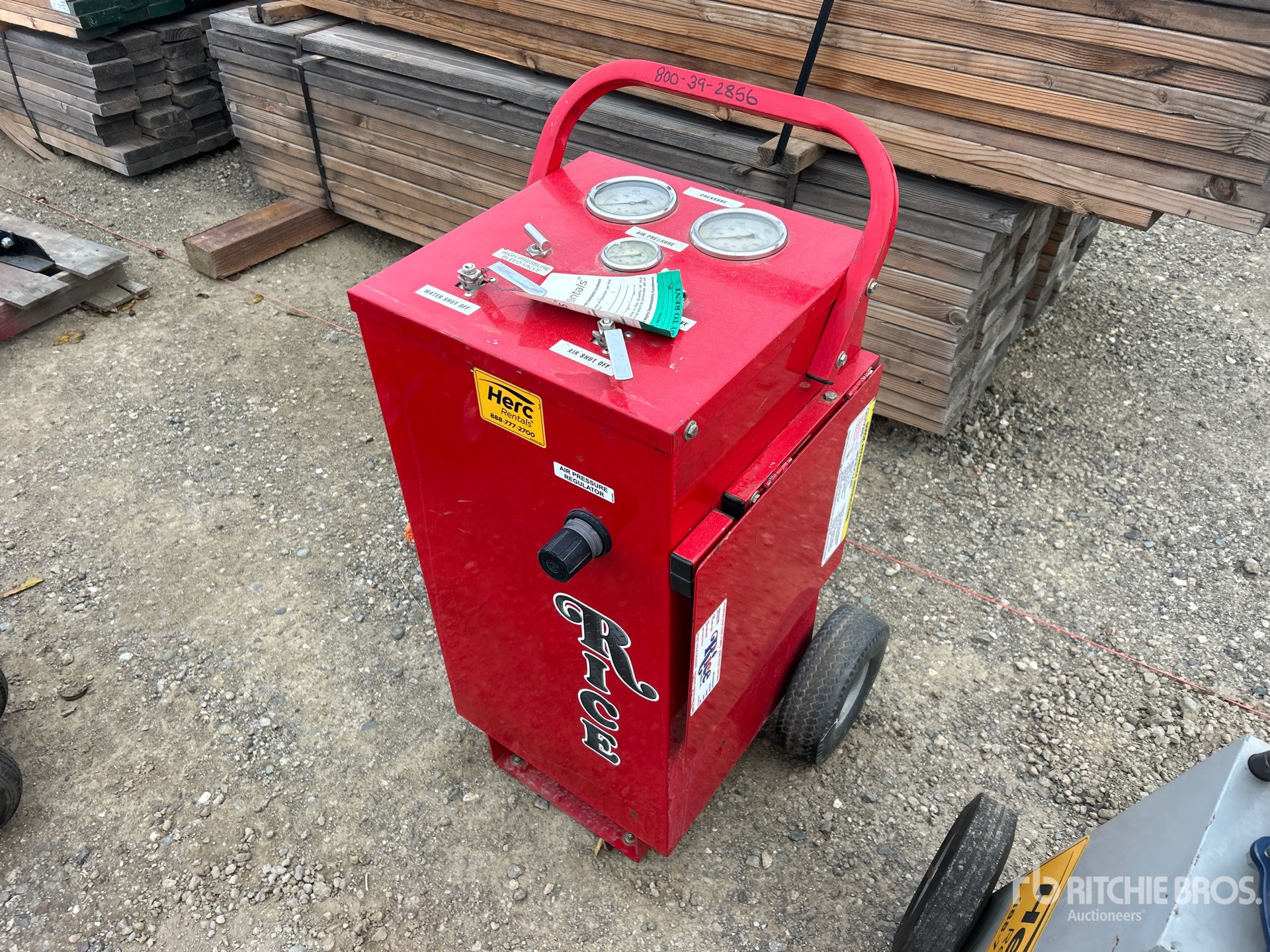 General Appearance with Picture, Left Front Corner