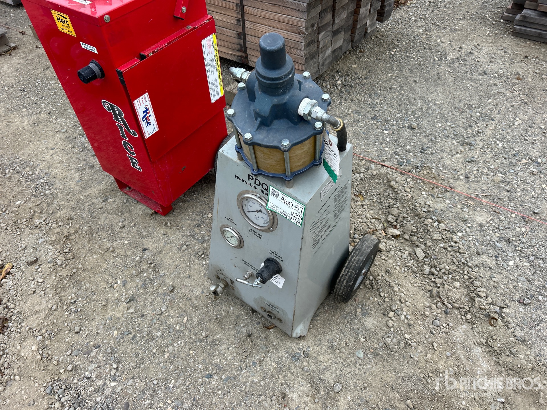 General Appearance with Picture, Left Front Corner