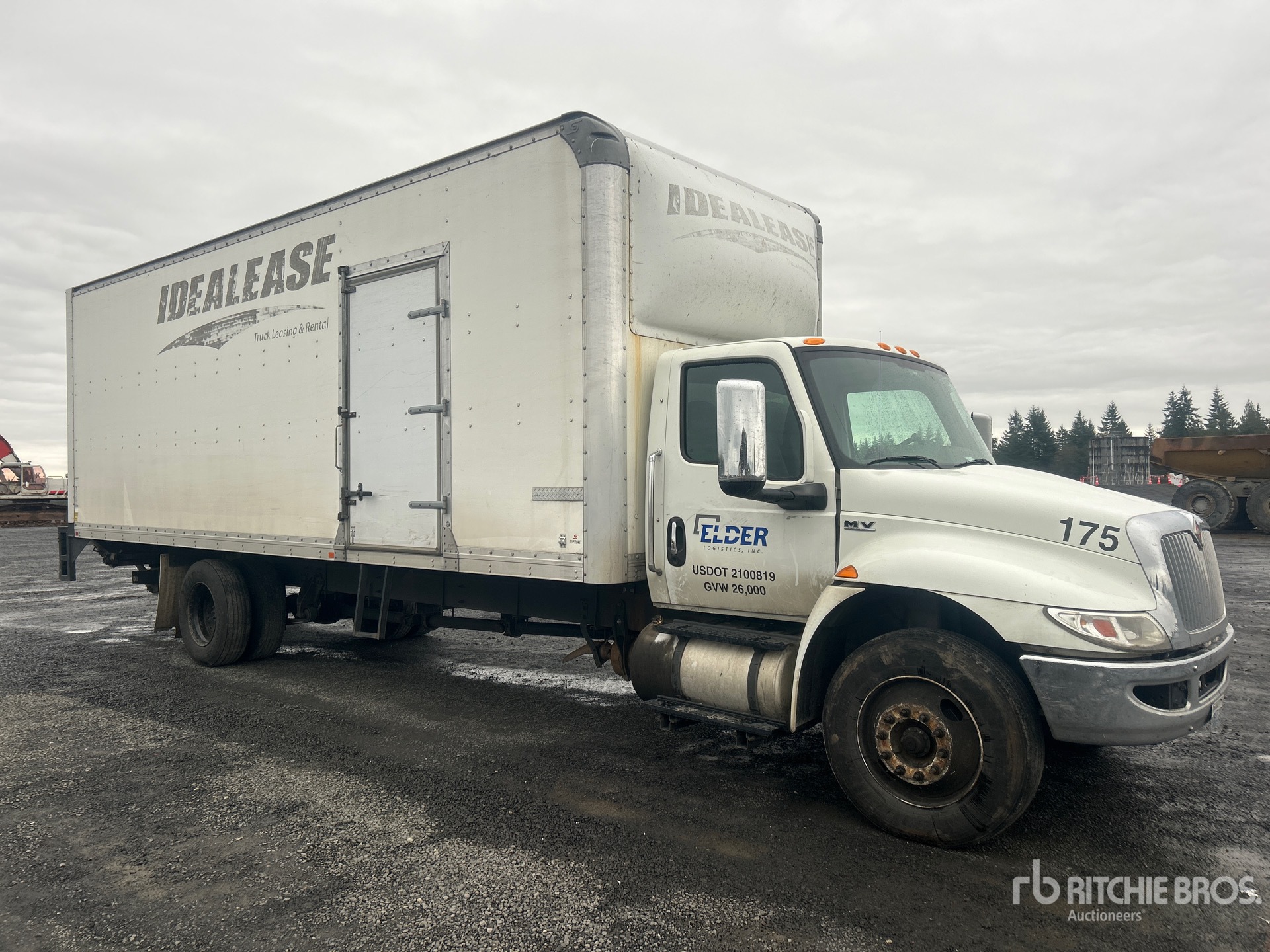 General Appearance with Image, coin avant droit