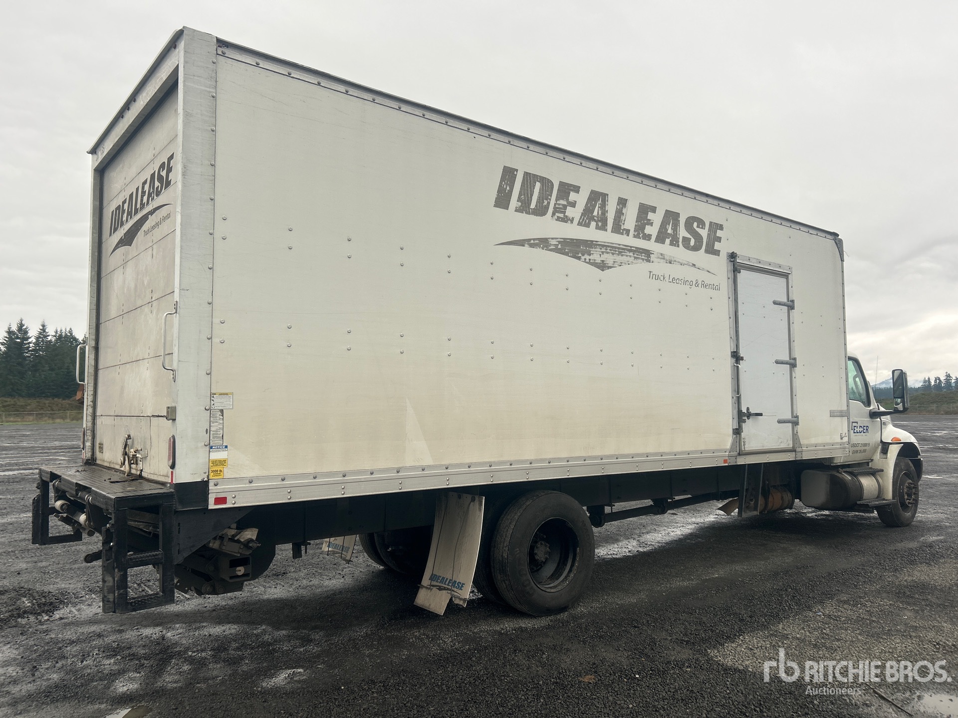 General Appearance with Image, coin arrière droit