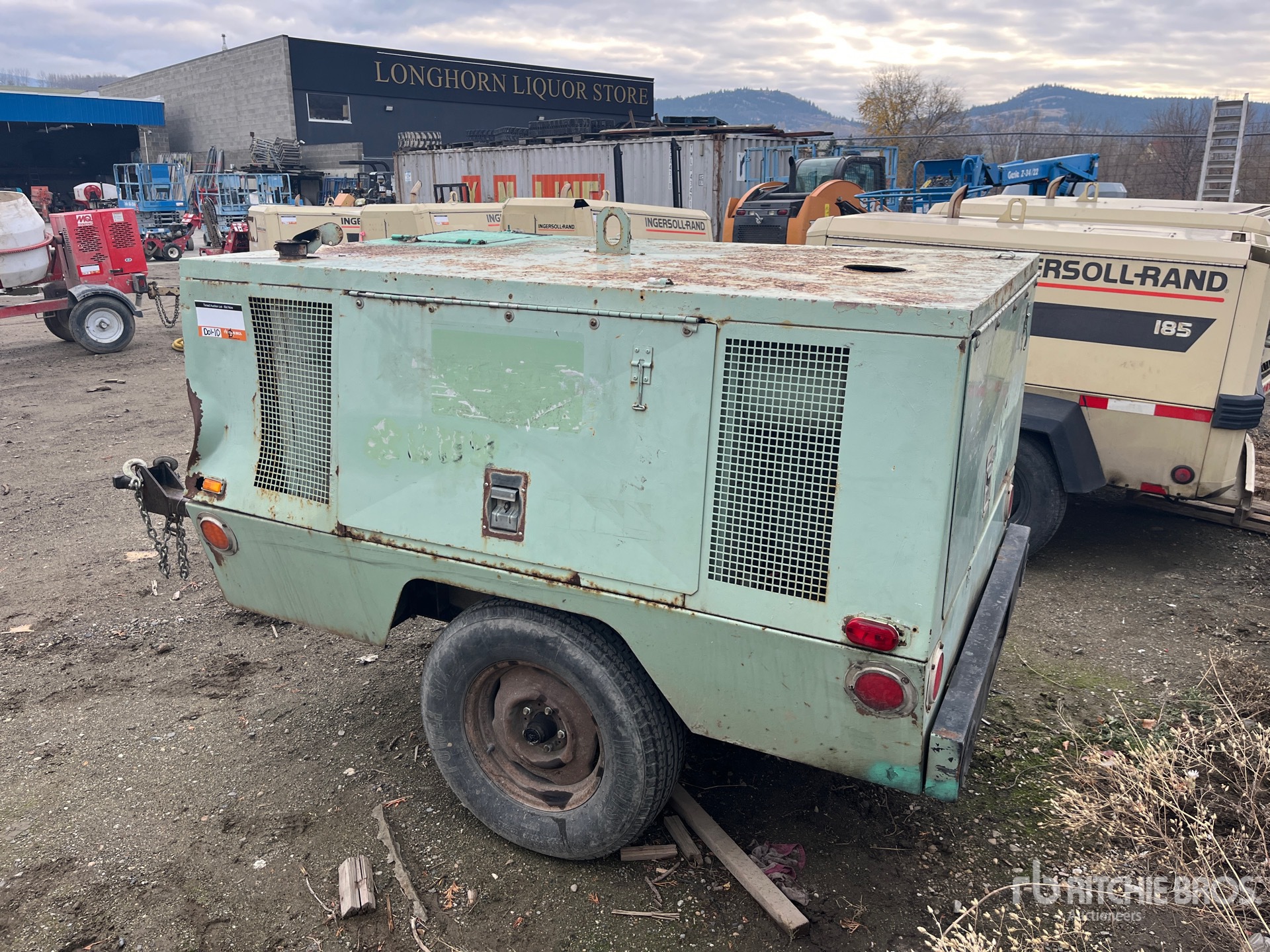 General Appearance with Picture, Left Rear Corner