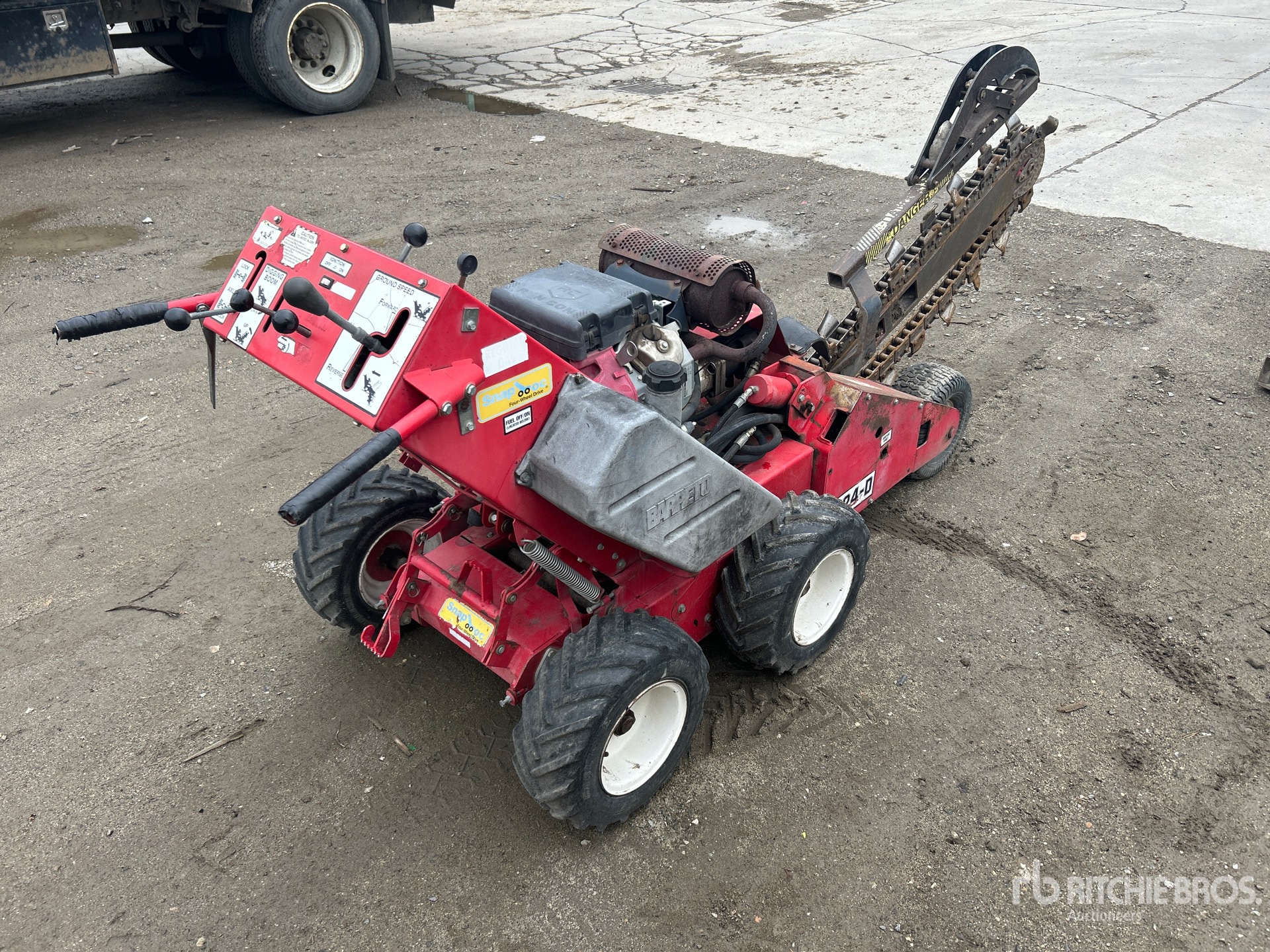 General Appearance with Picture, Right Rear Corner