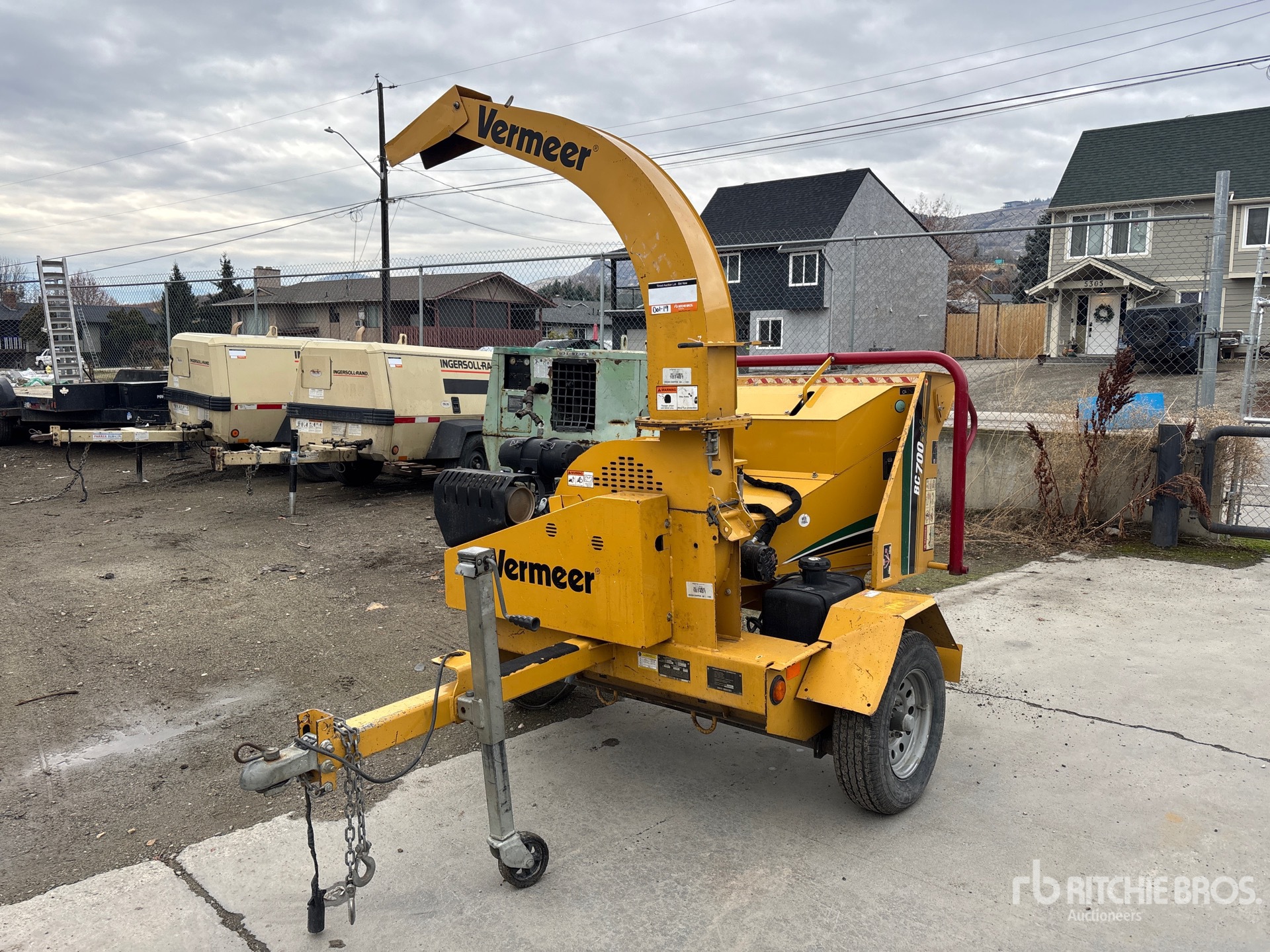 Aspect général with Image, coin avant gauche