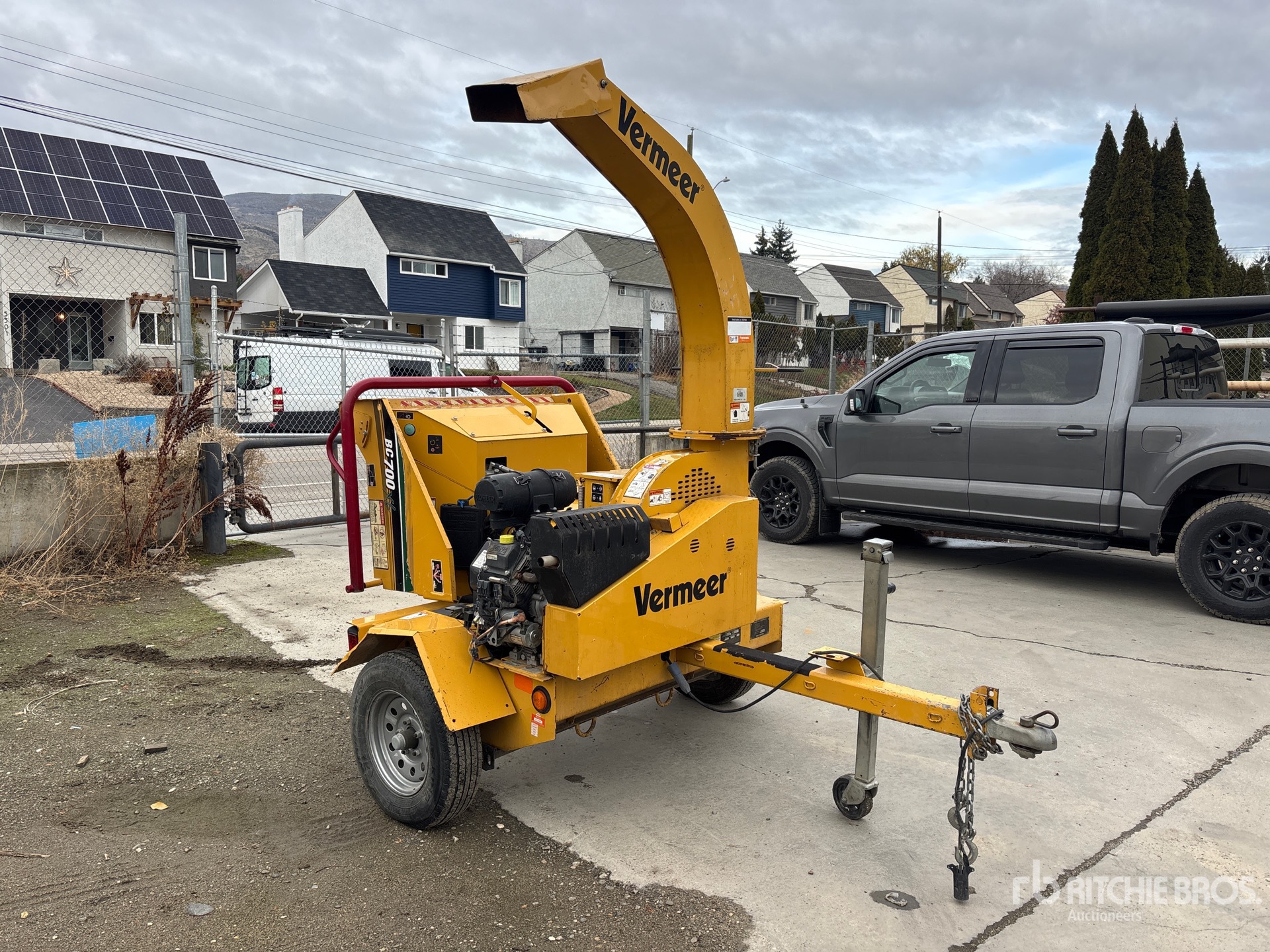 Aspect général with Image, coin avant droit