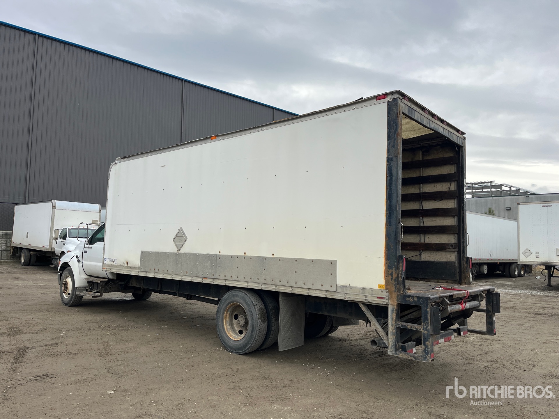 General Appearance with Zdjęcie, lewy dolny róg