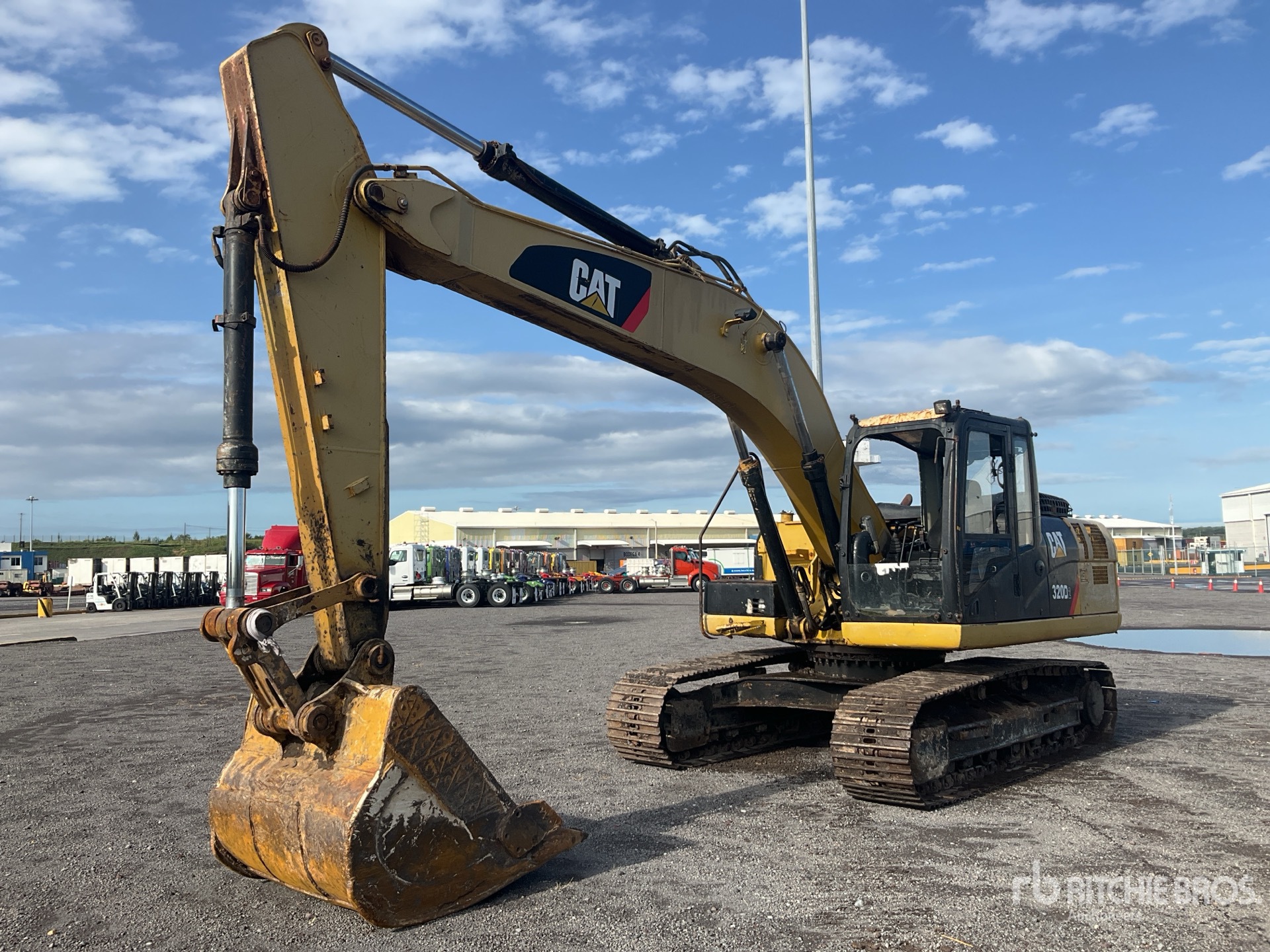 Aspect général with Image, coin avant gauche