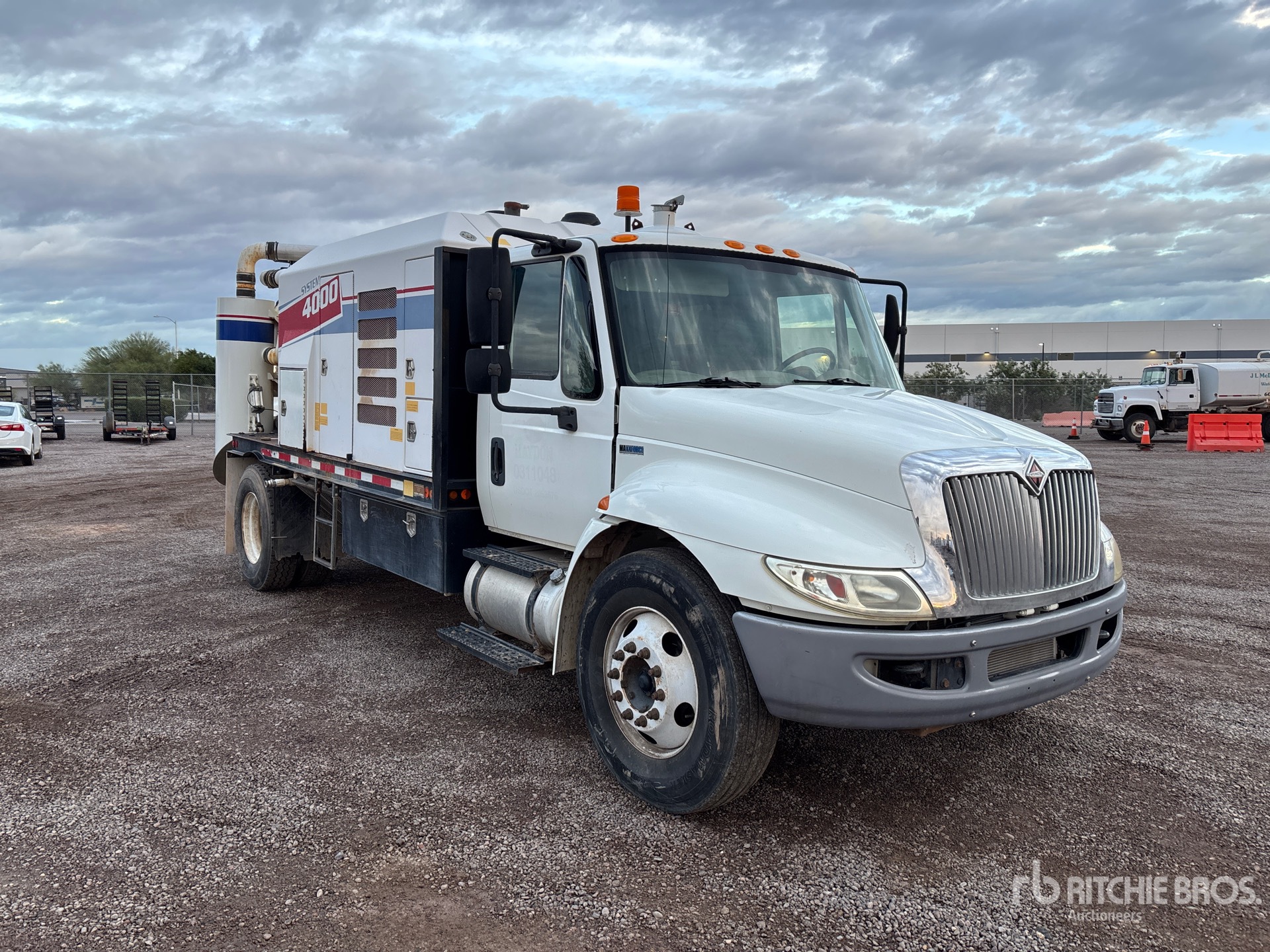 General Appearance with Picture, Right Front Corner