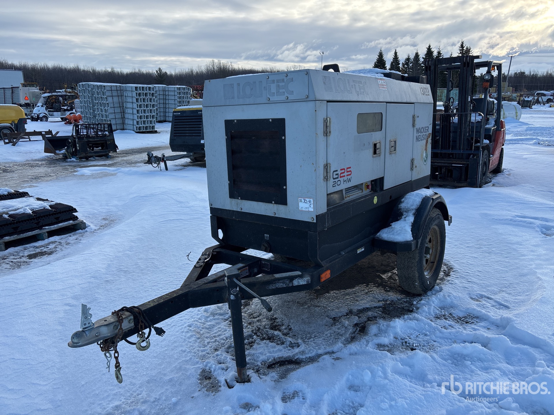 General Appearance with Picture, Left Front Corner