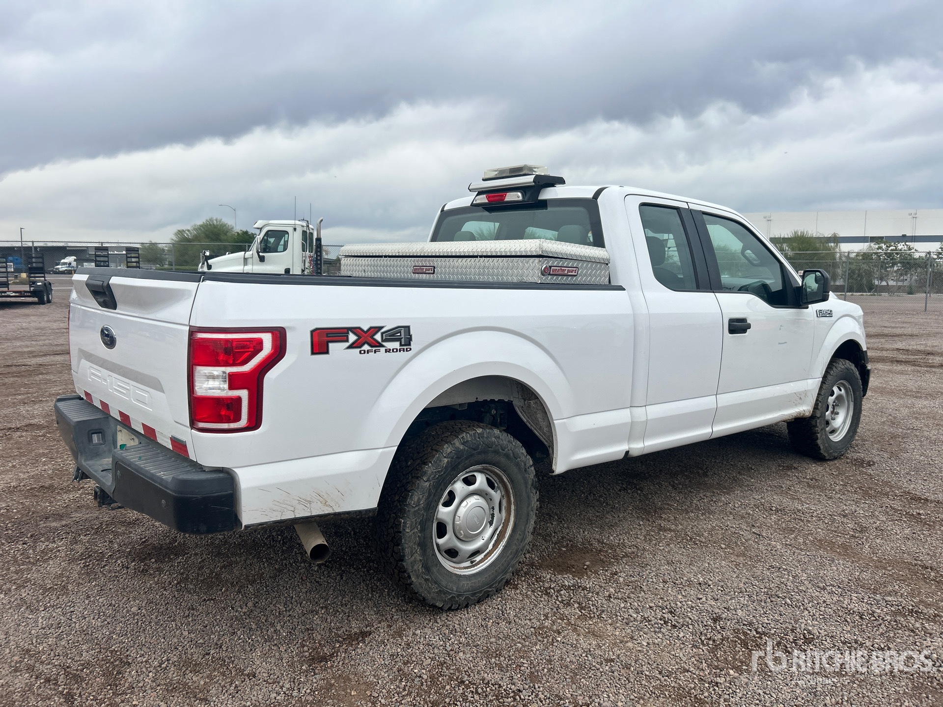 General Appearance with Picture, Right Rear Corner