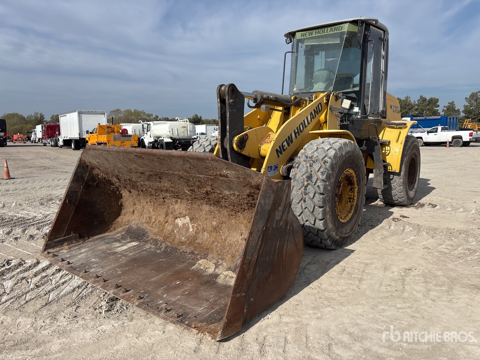 General Appearance with Picture, Left Front Corner