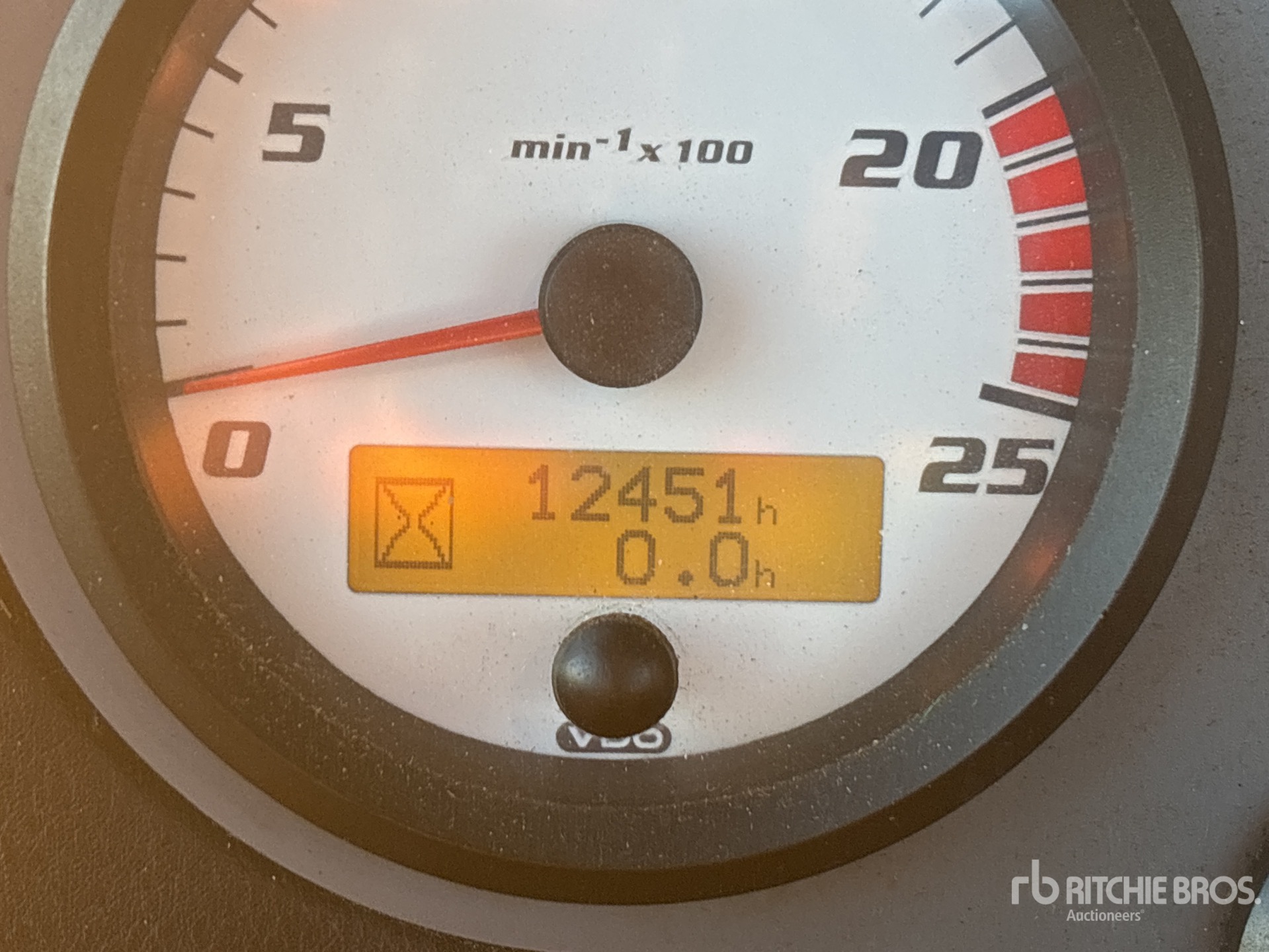 General Appearance with Hour Meter / Odometer
