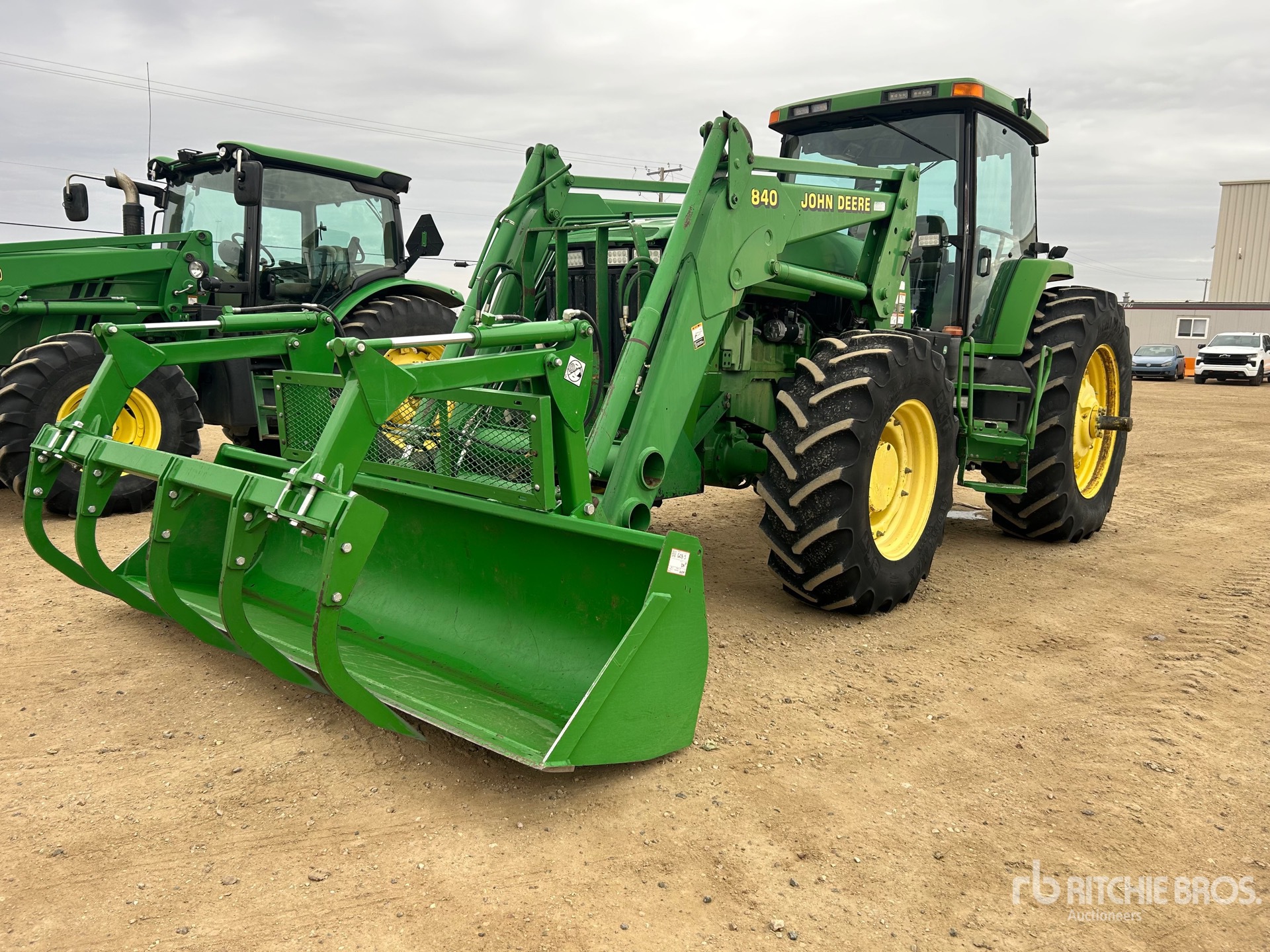 General Appearance with Picture, Left Front Corner