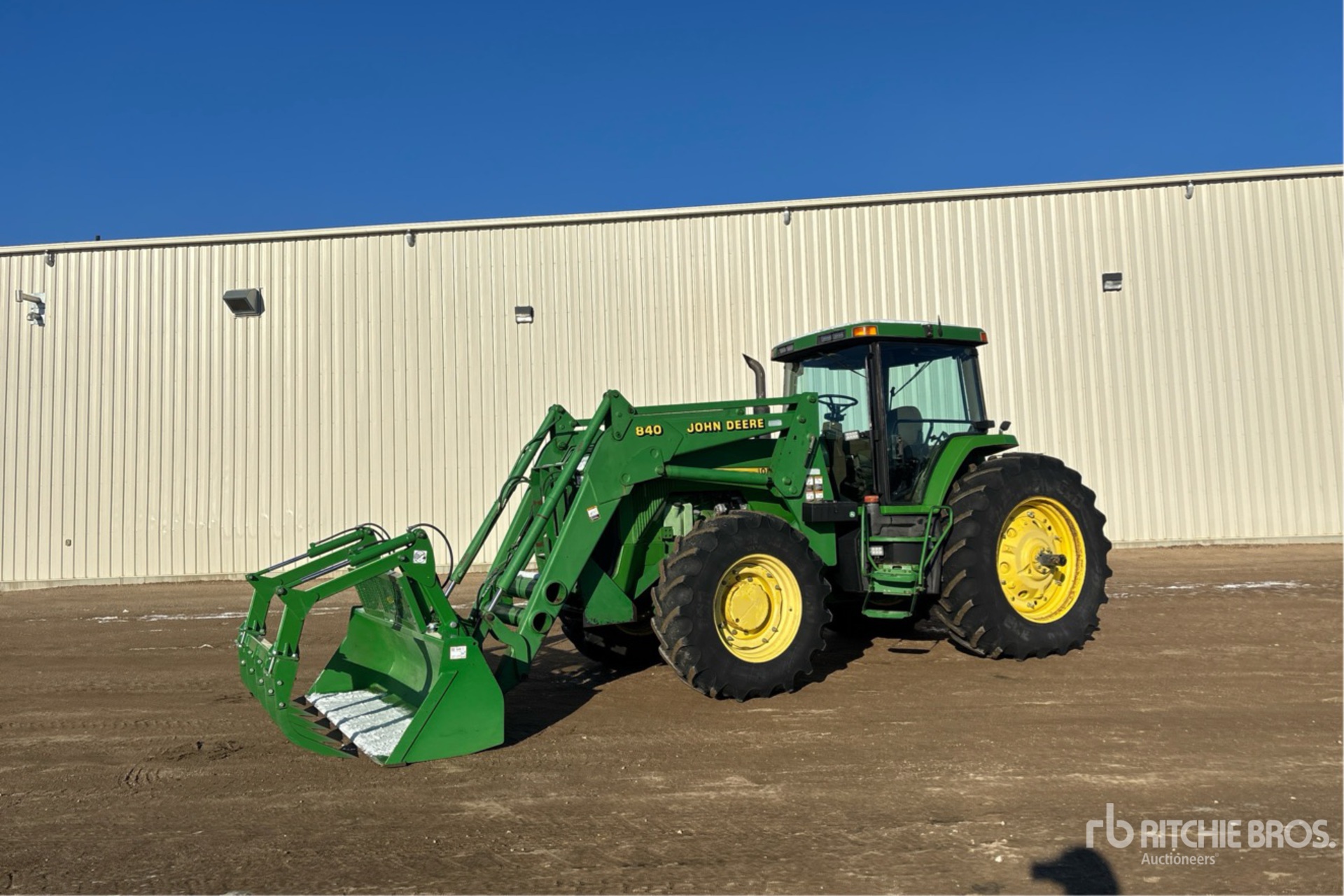 General Appearance with Image, coin avant gauche