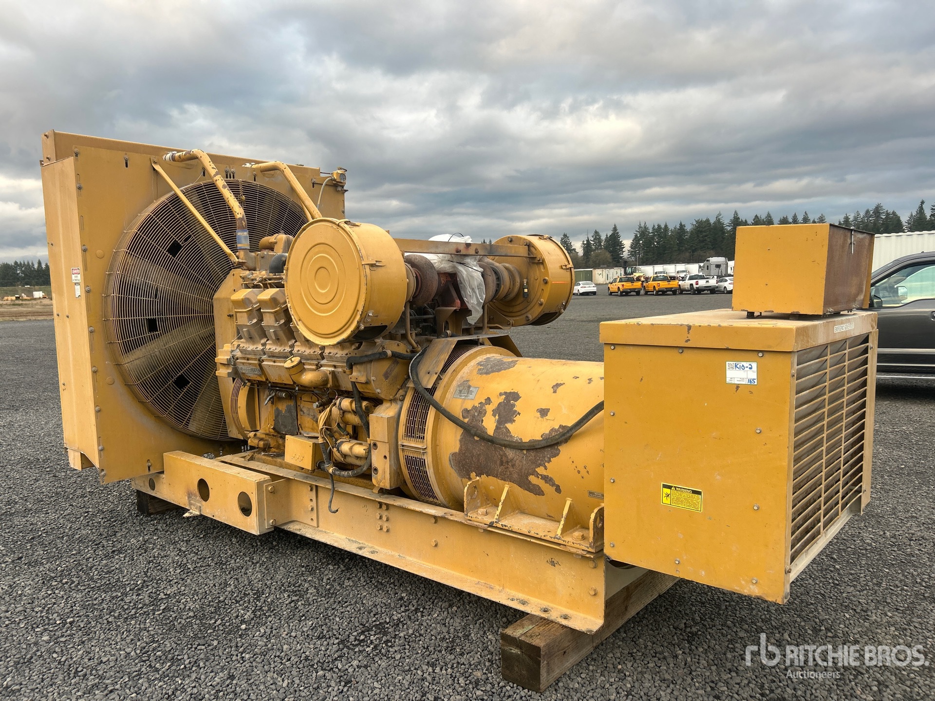 General Appearance with Picture, Right Front Corner