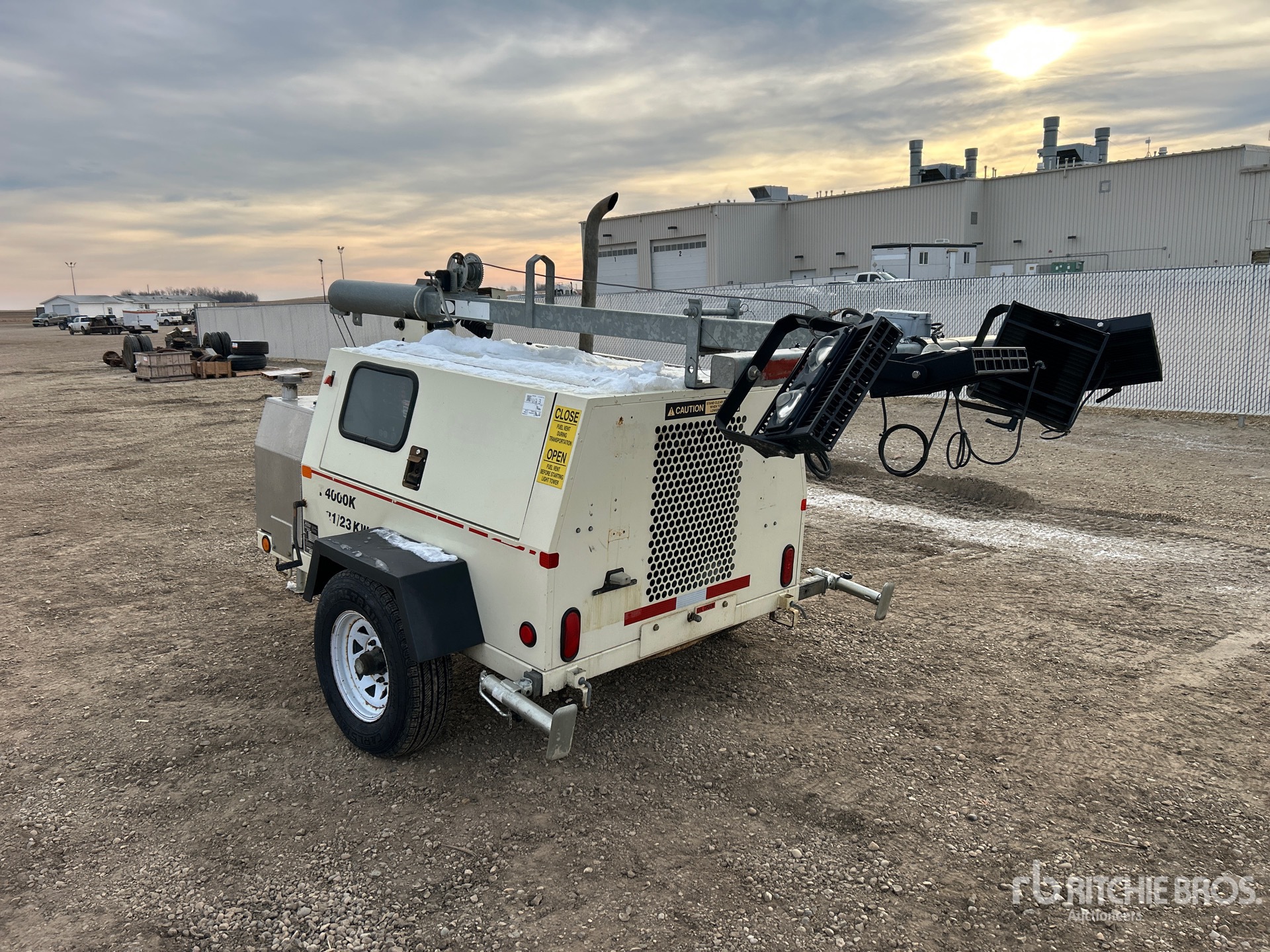 General Appearance with Picture, Left Rear Corner