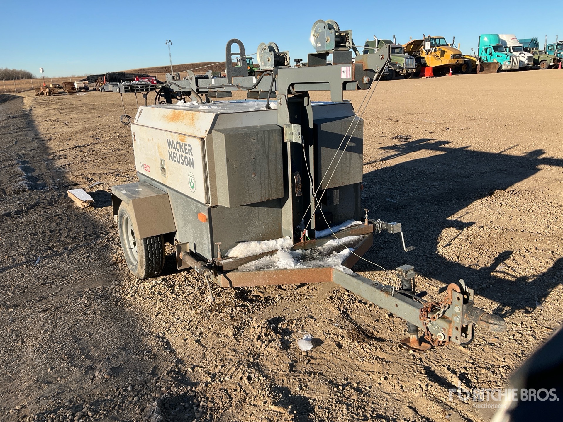 General Appearance with Picture, Right Front Corner