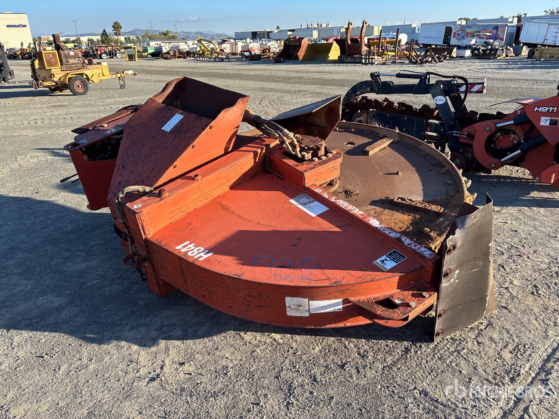 General Appearance with Foto, angolo anteriore sinistro