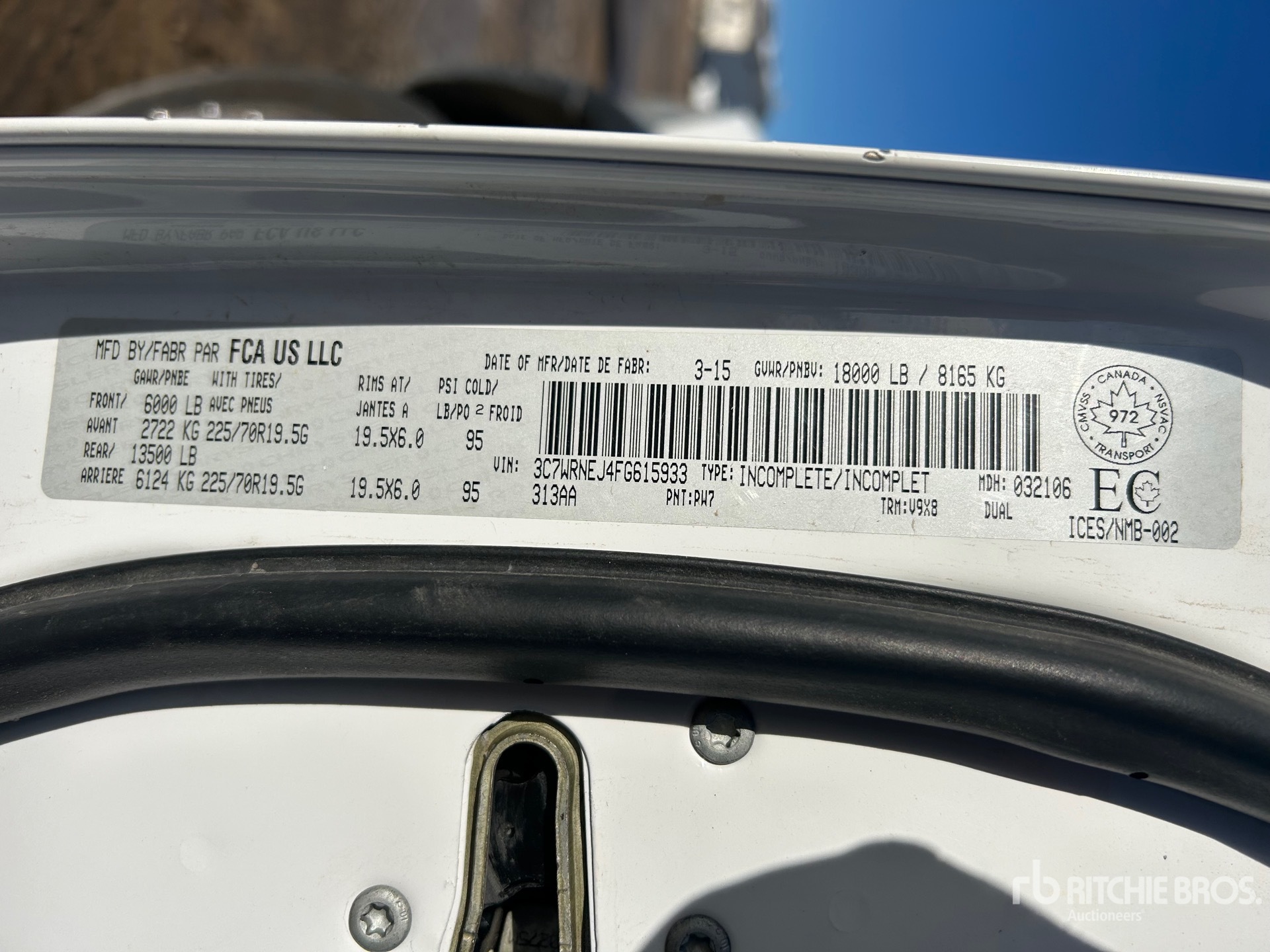 General Appearance with Numero seriale/numero d’identificazione del veicolo (VIN)