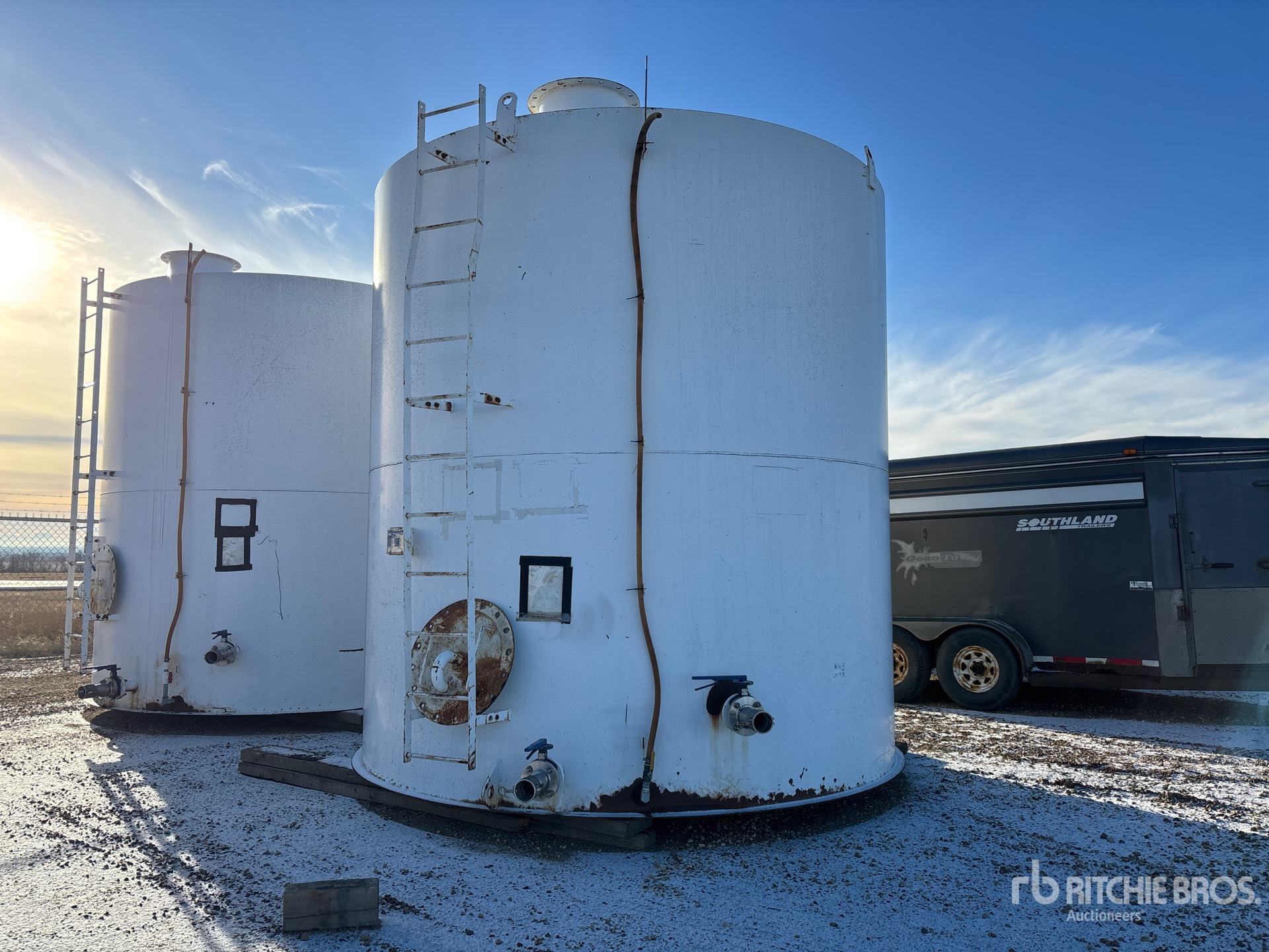 General Appearance with Image, coin avant gauche