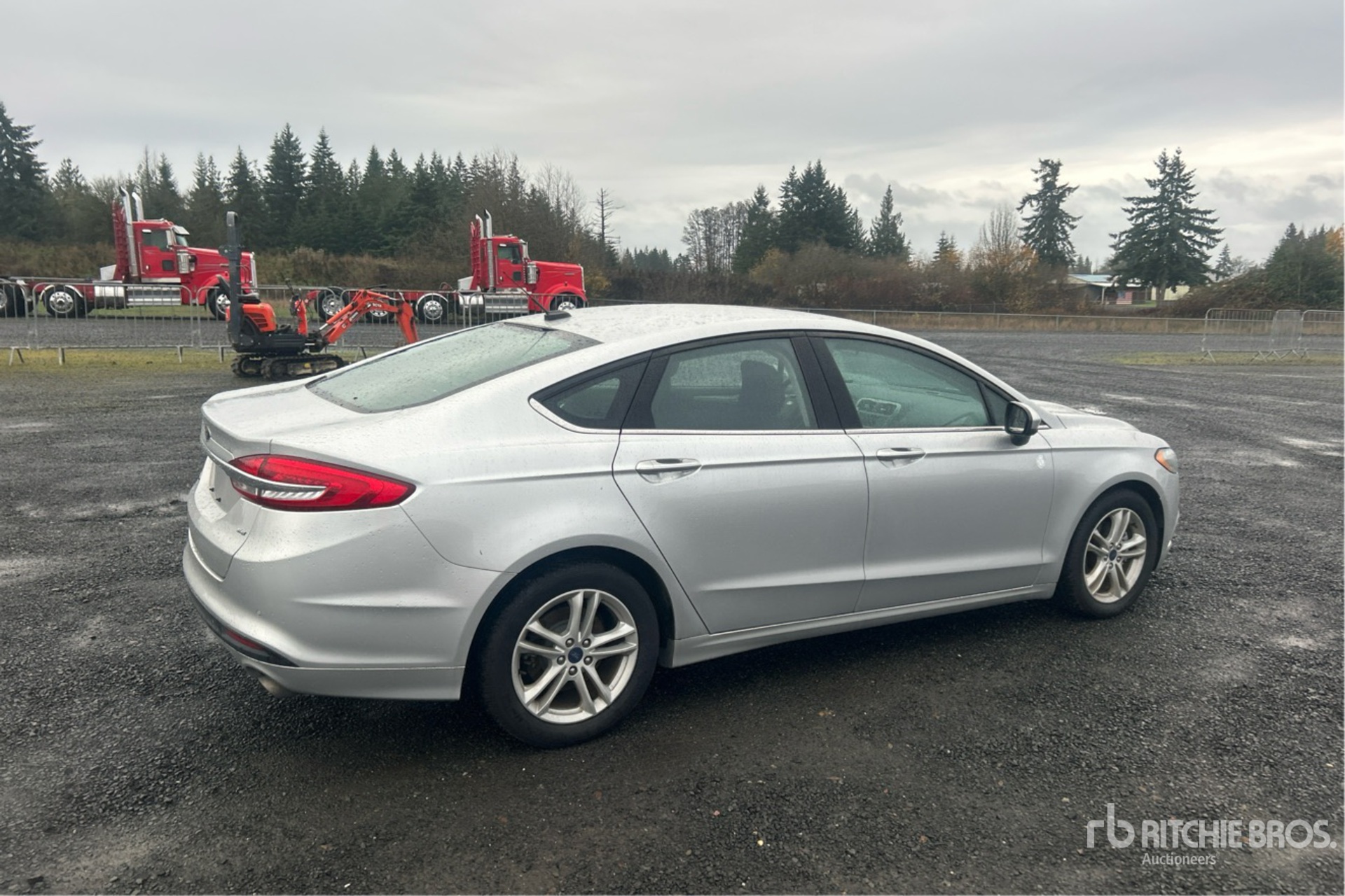 General Appearance with Picture, Right Rear Corner