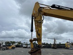 v2 Chassis - Excavator with 