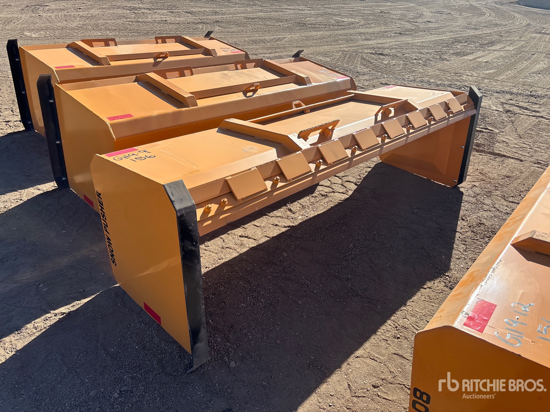 Aspect général with Image, coin avant droit