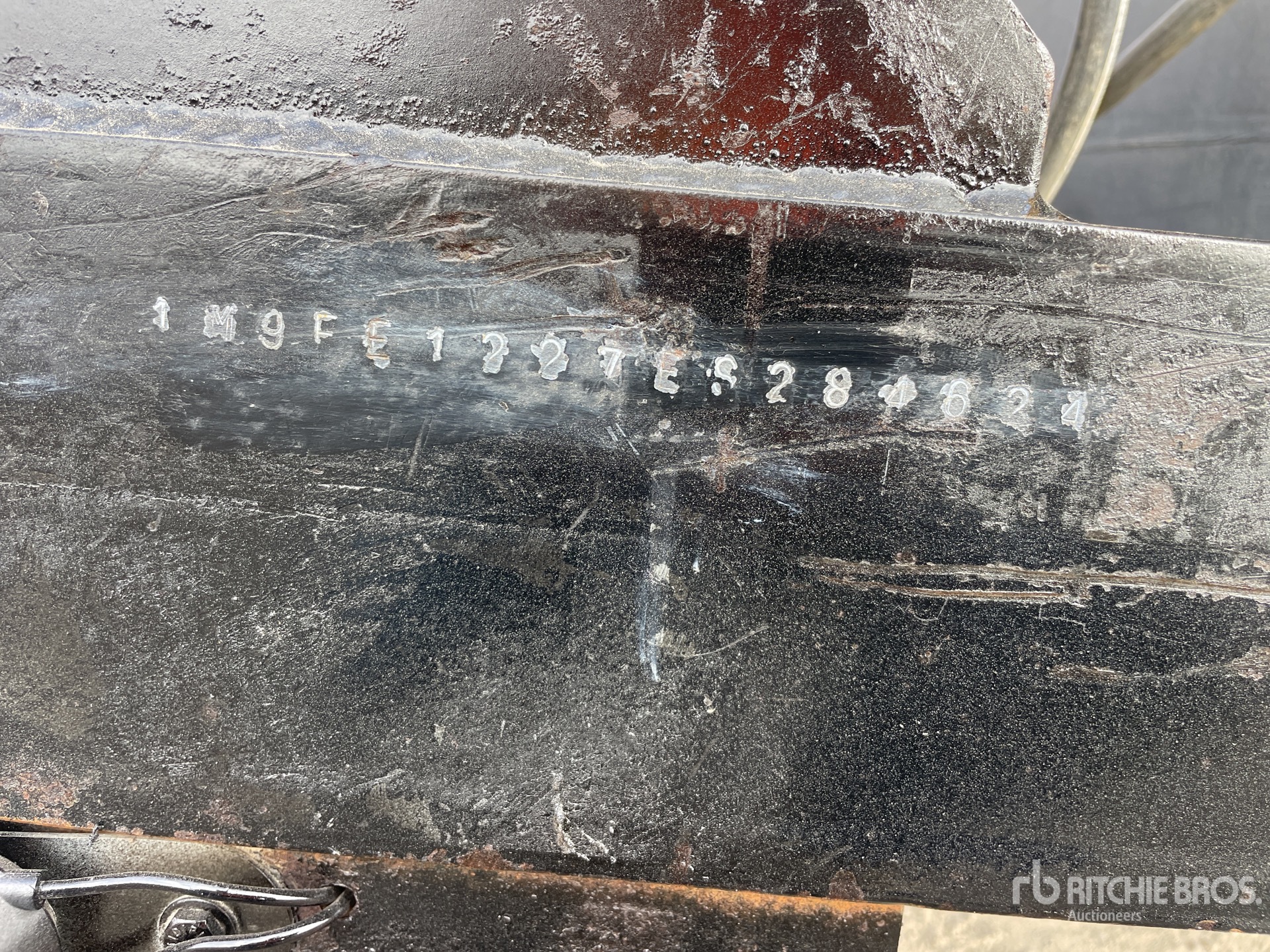 General Appearance with Seriennummer / FIN