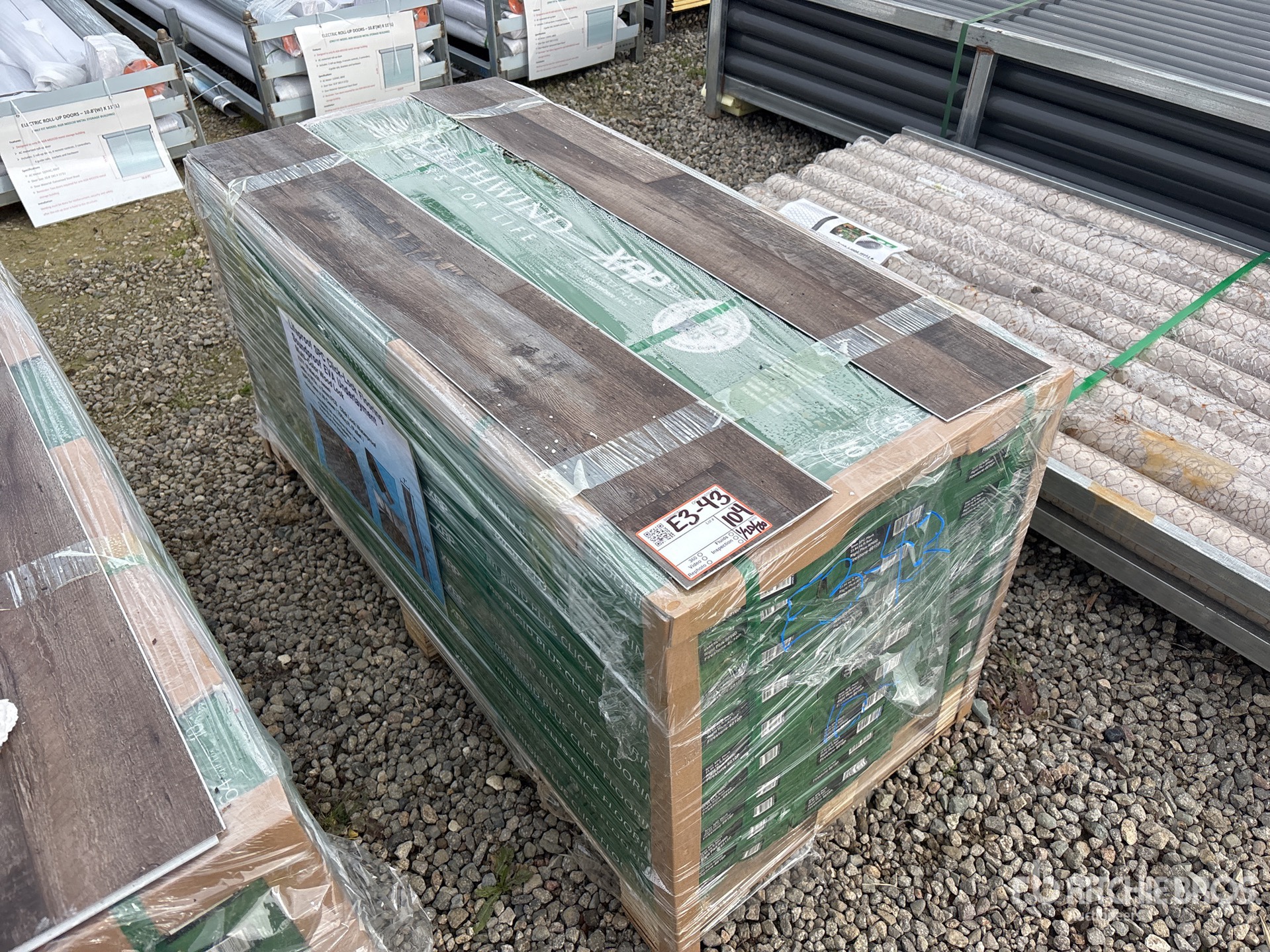 Aspect général with Image, coin avant gauche