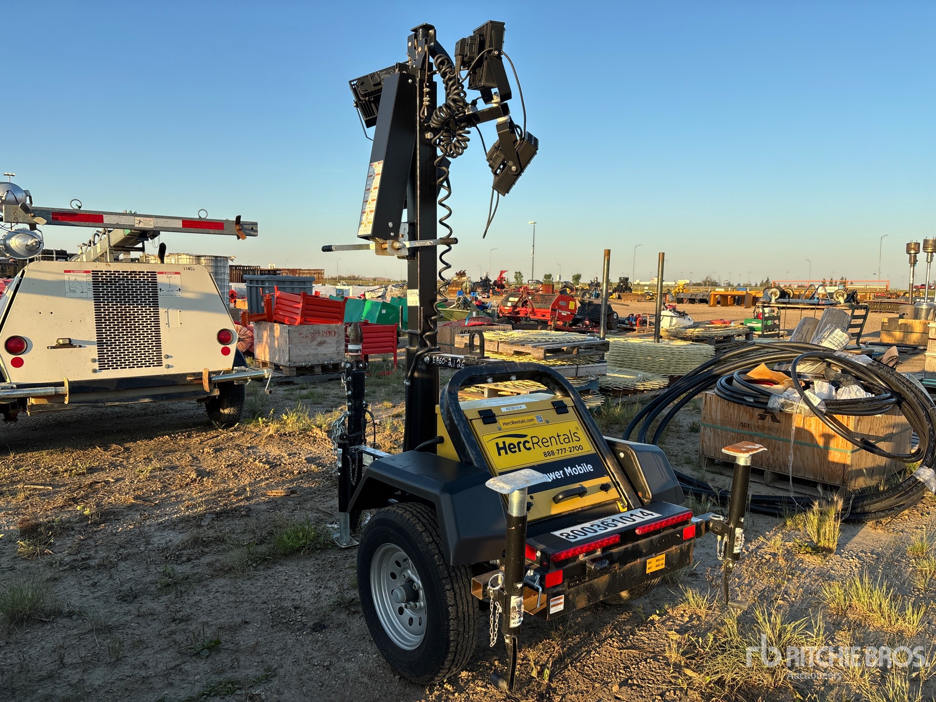 General Appearance with Bild, Ecke hinten links