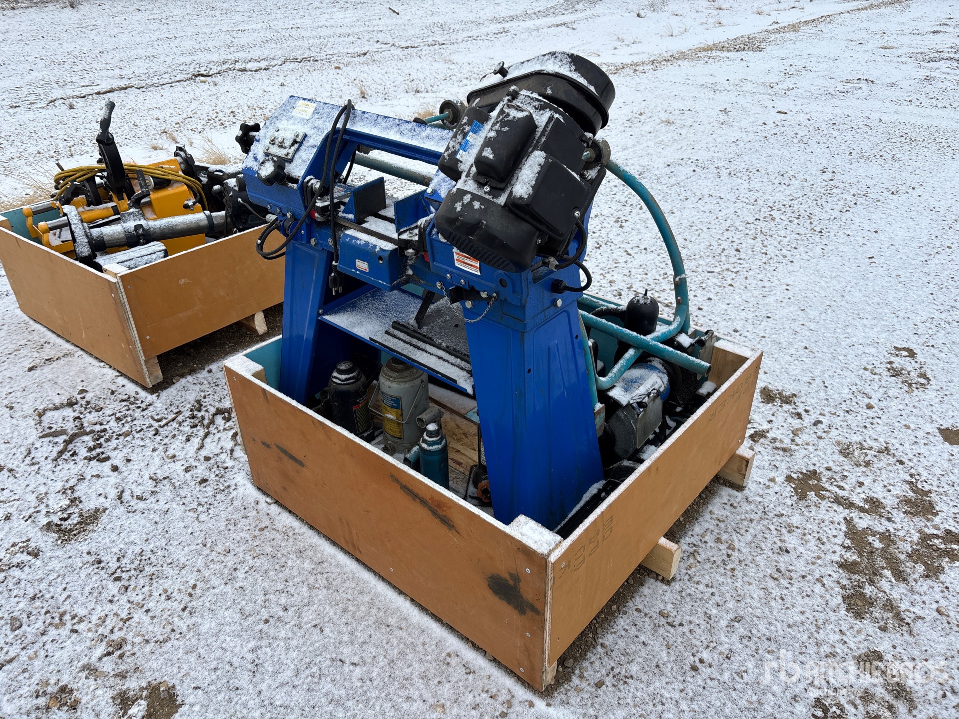 General Appearance with Foto, angolo anteriore sinistro