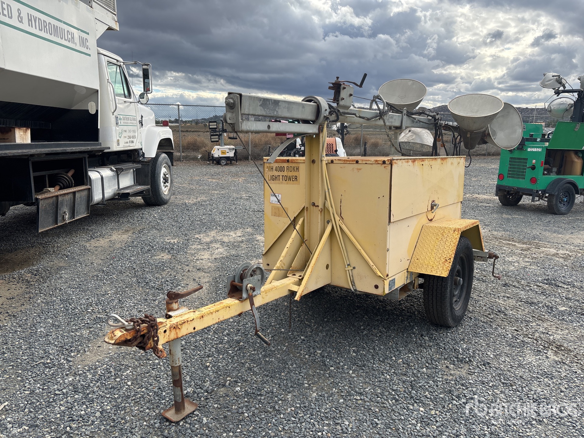 General Appearance with Picture, Left Front Corner