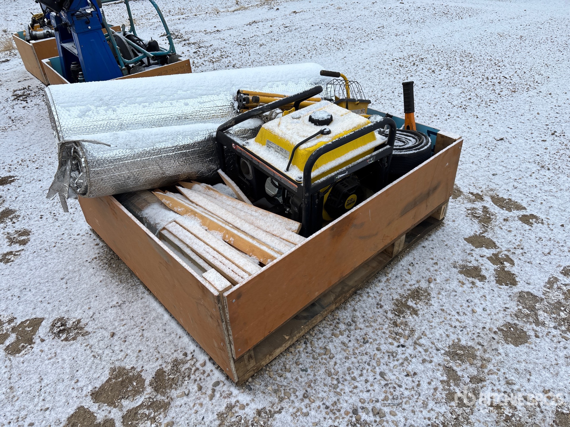 General Appearance with Bild, Ecke hinten links