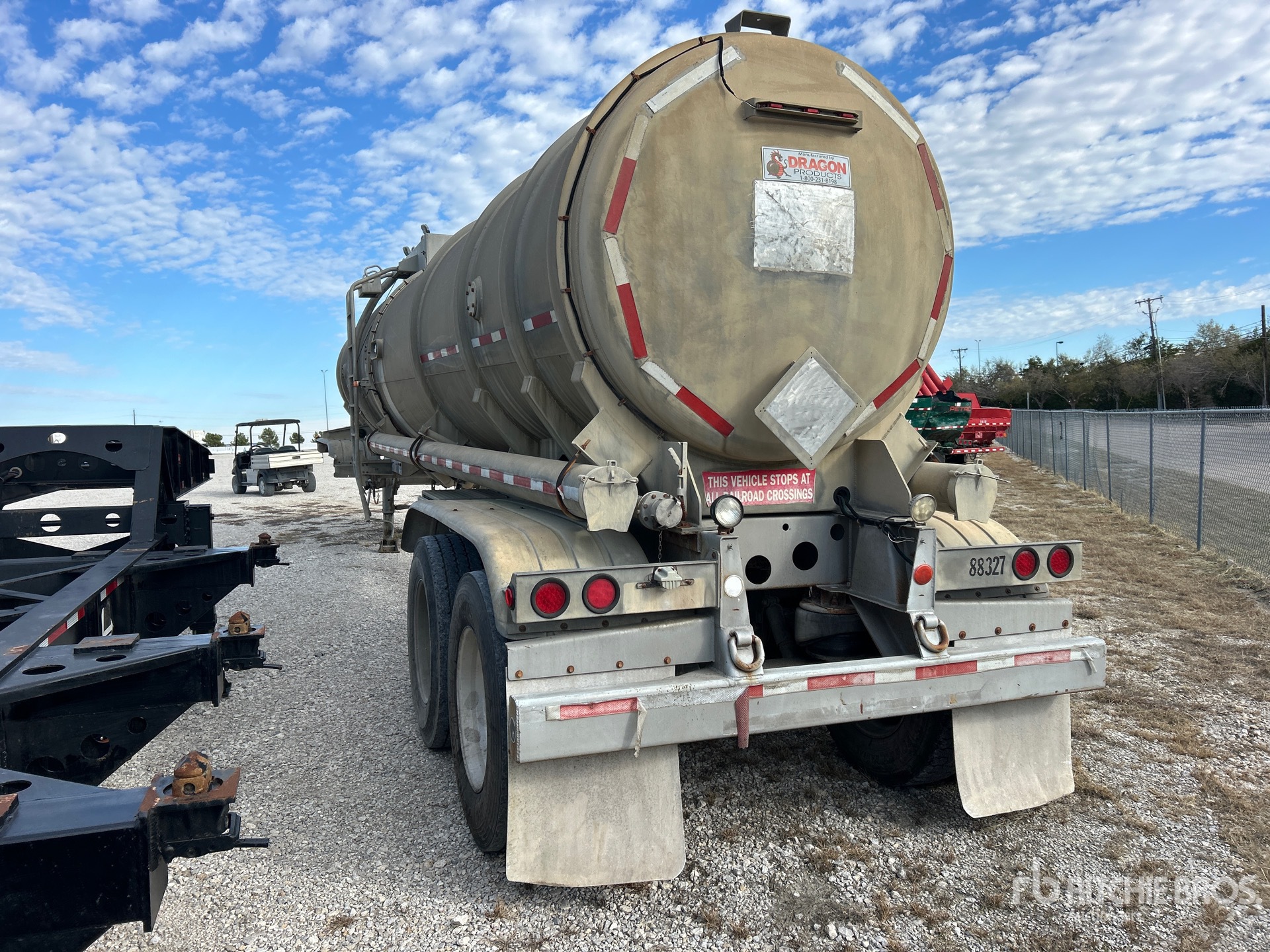 General Appearance with Bild, Ecke hinten links