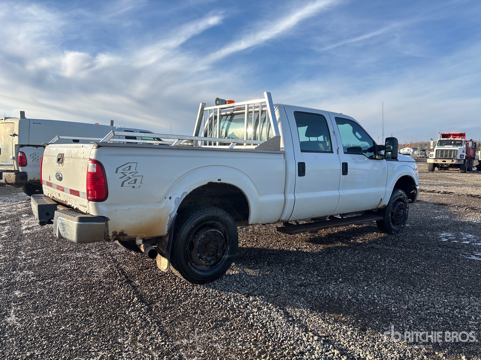 General Appearance with Imagen: esquina trasera derecha