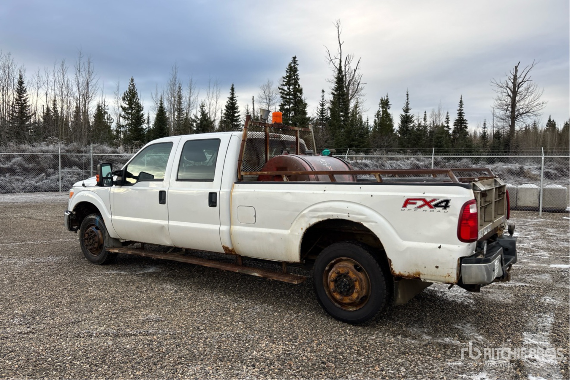 General Appearance with Imagen: esquina trasera izquierda