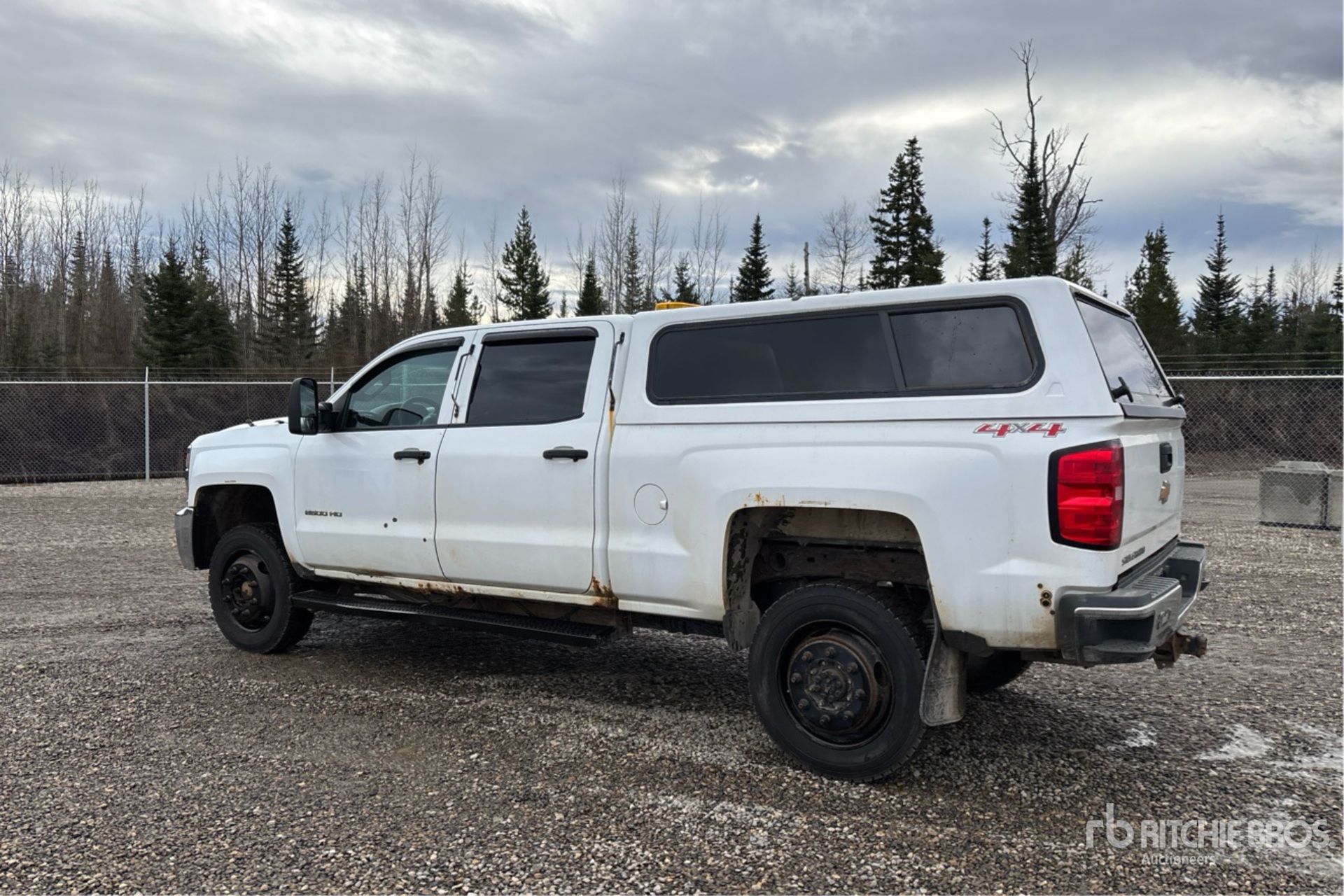 General Appearance with Imagen: esquina trasera izquierda