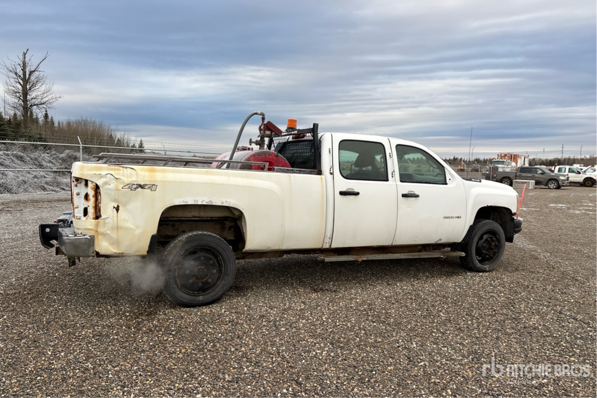 General Appearance with Imagen: esquina trasera derecha