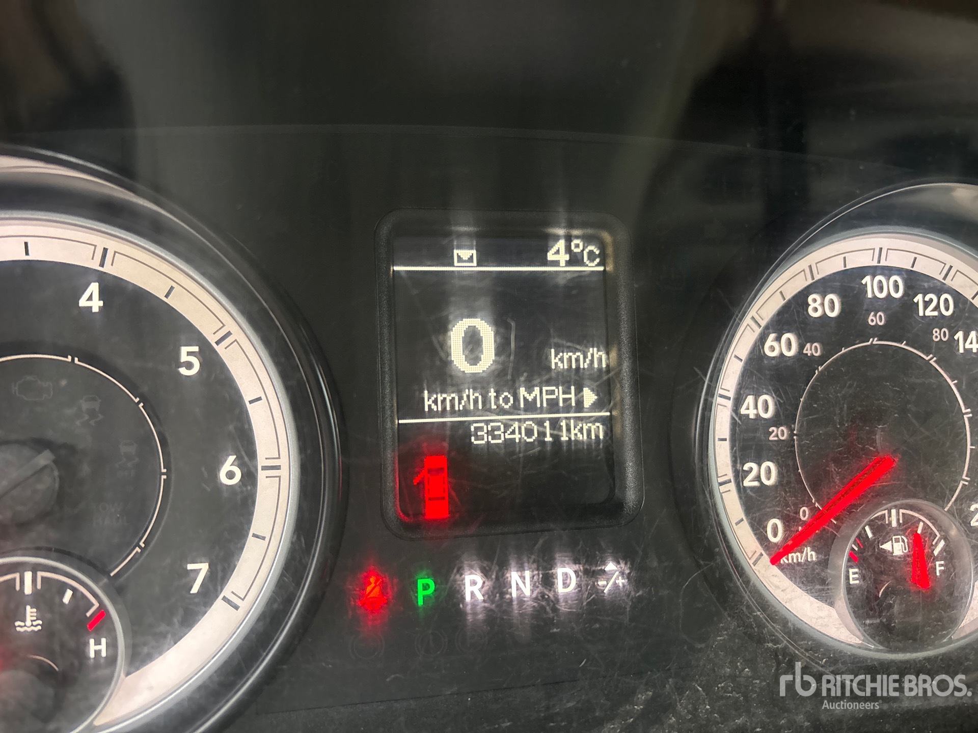 General Appearance with Horímetro / Odómetro