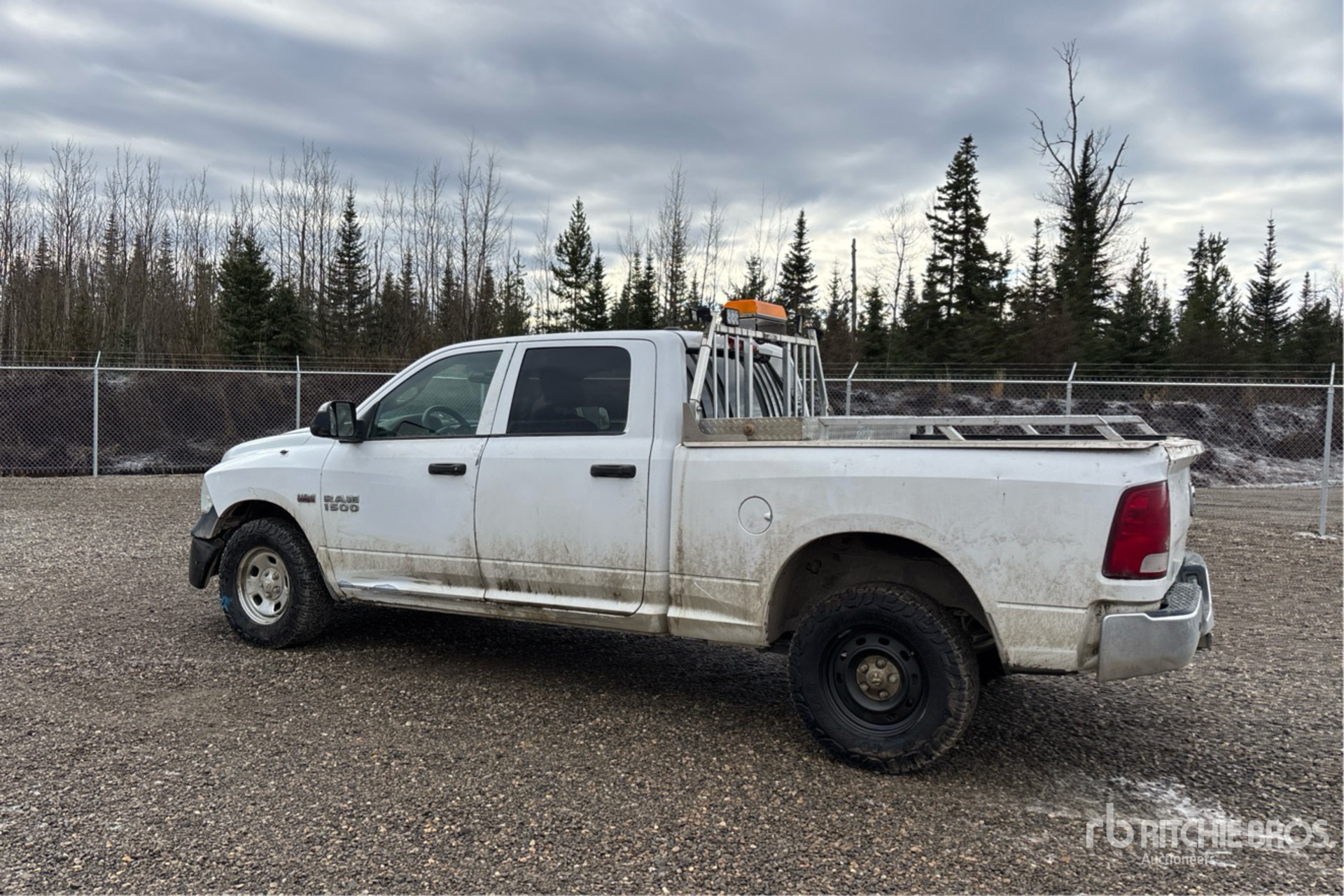 General Appearance with Imagen: esquina trasera izquierda