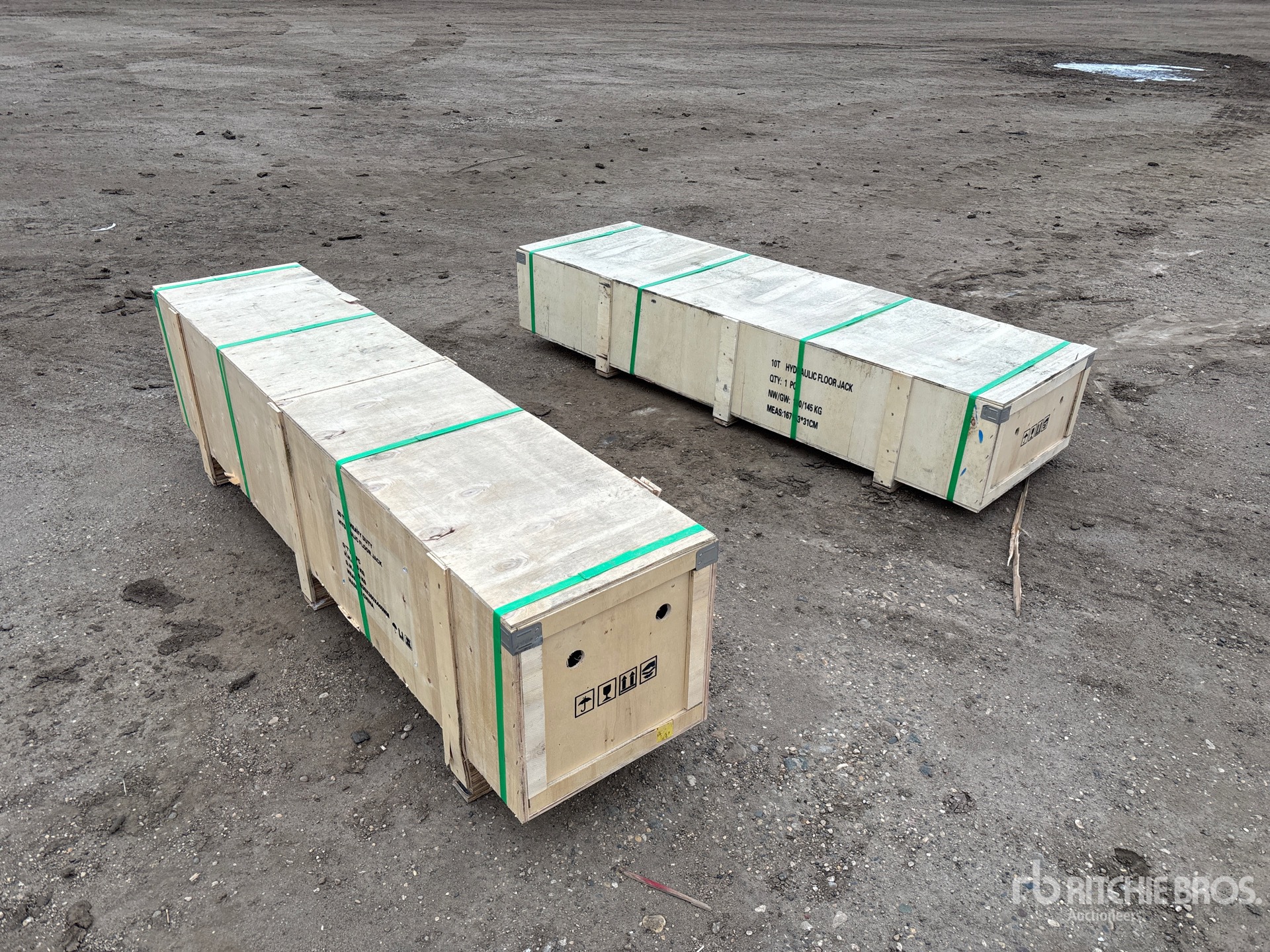 General Appearance with Bild, Ecke hinten rechts