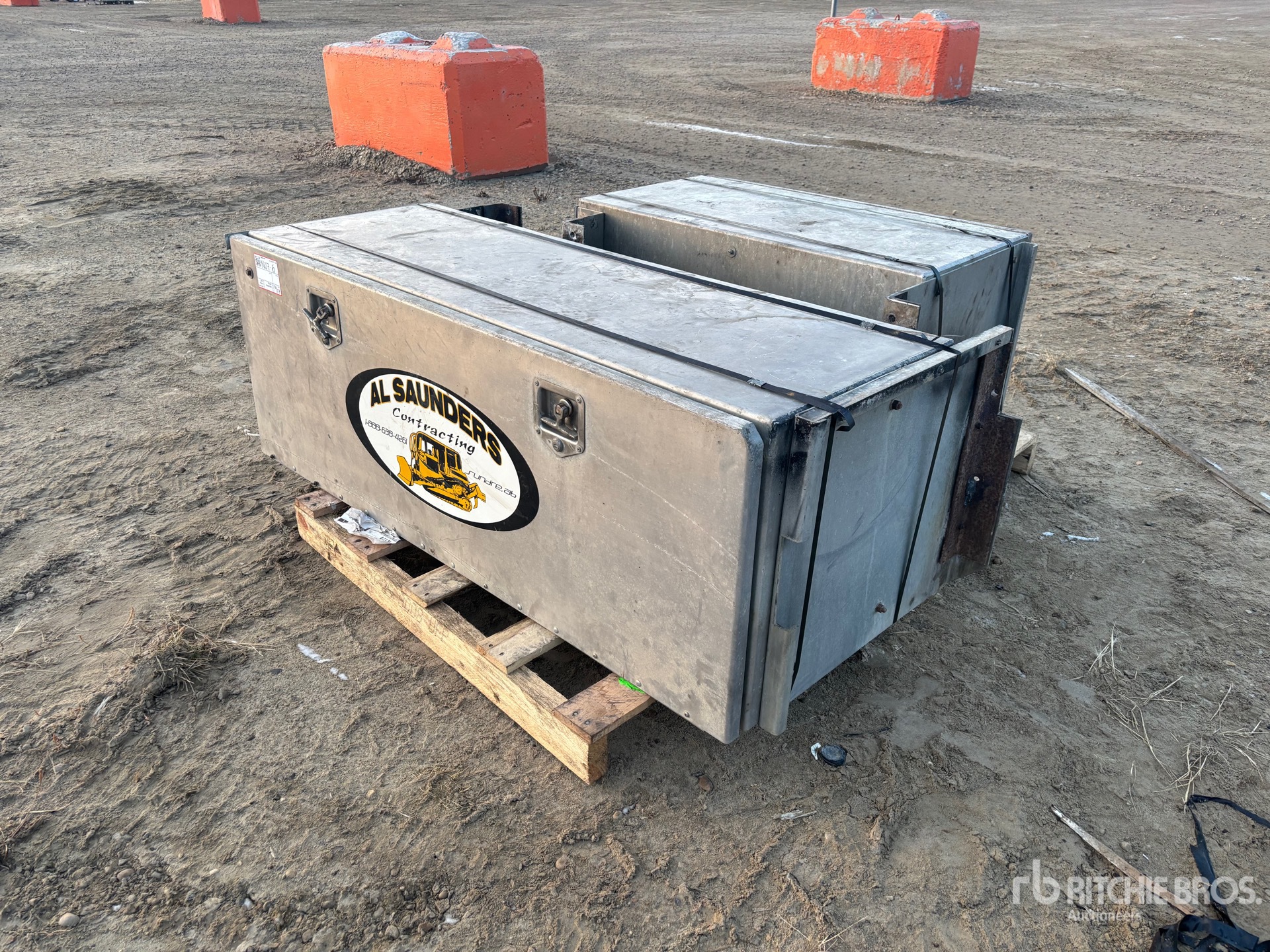 General Appearance with Imagen: esquina trasera izquierda